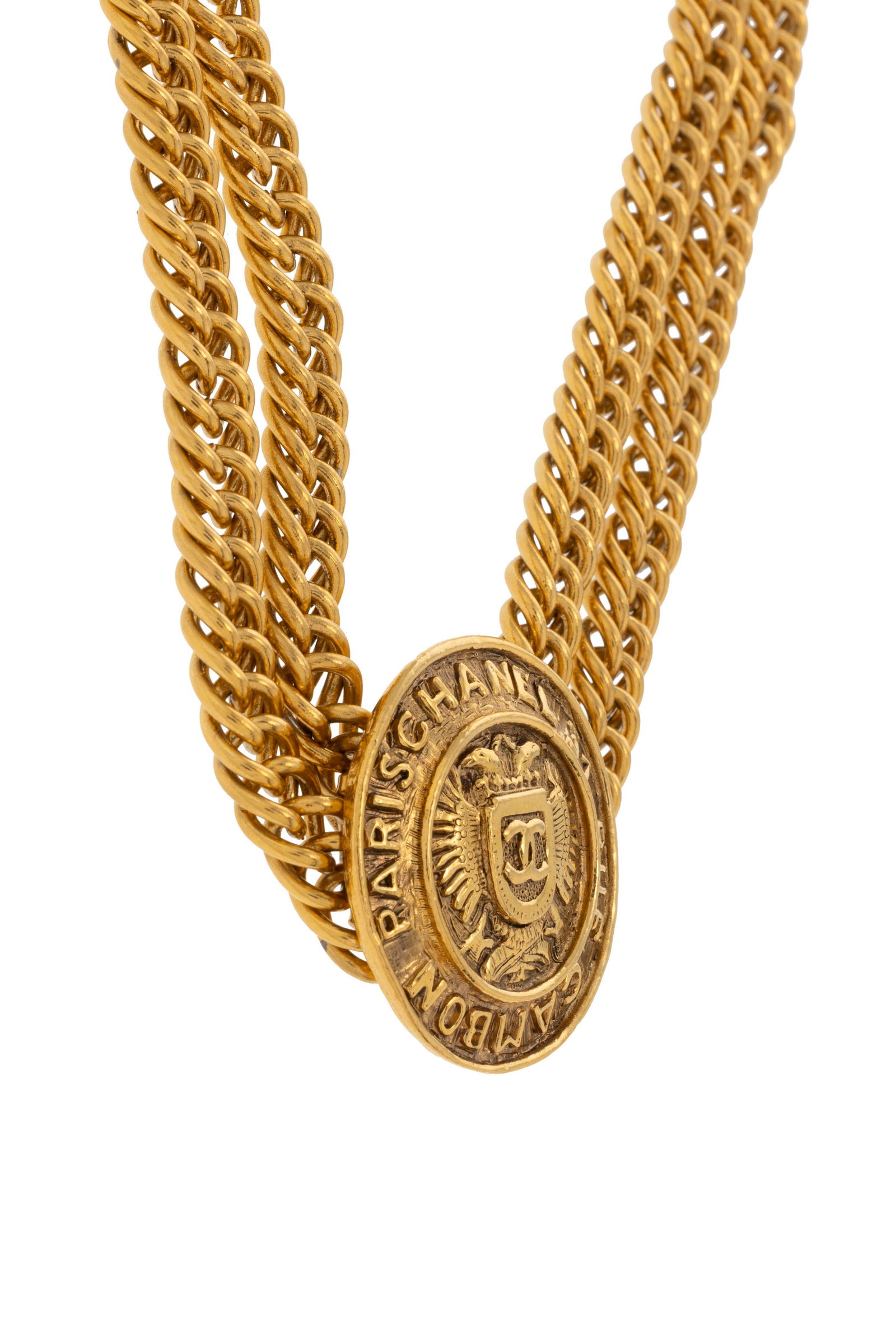 Chanel, tour du cou à chainette en métal doré composé de 2 rangs centré d'u - 2