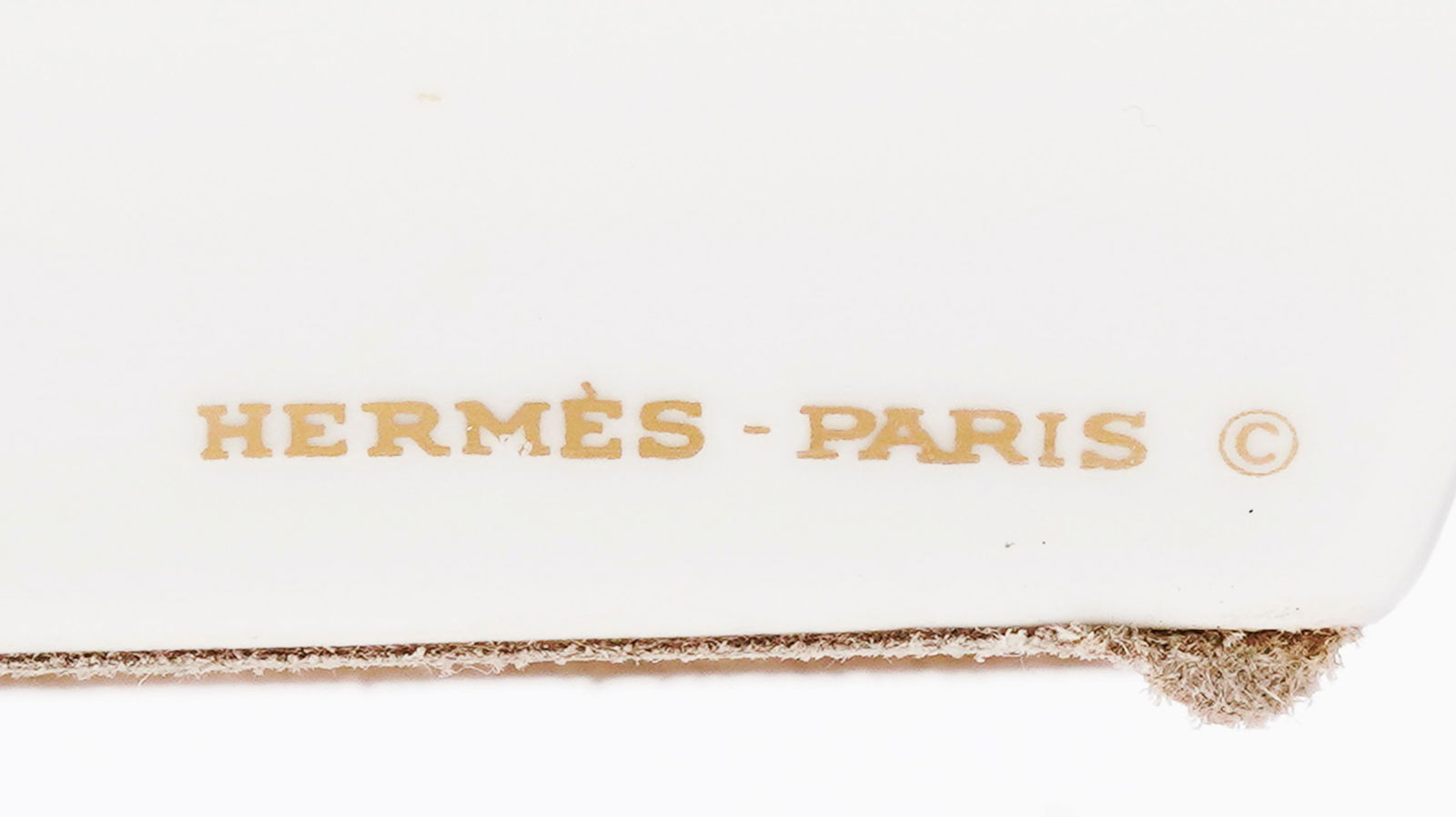 Vide-poche cendrier en porcelaine, Hermès, Paris, à décor de balle de golf, 19x16 cm - 2
