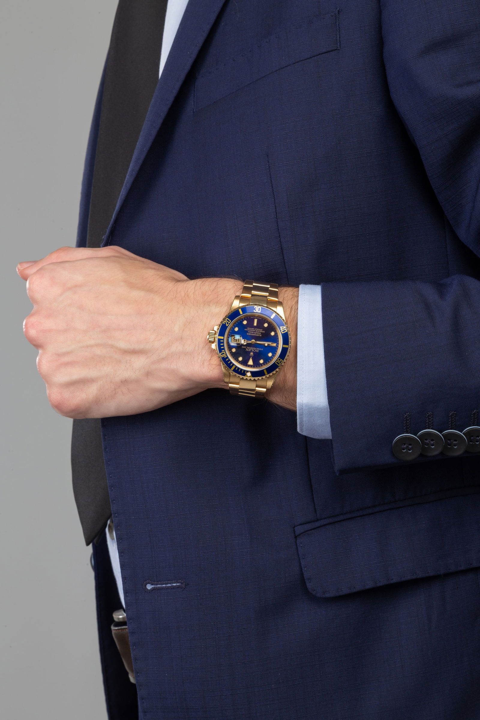 Rolex, Submariner, réf. 16618/16610, montre-bracelet en or 750, circa 1991 Mouvement: cal. 31 - 7