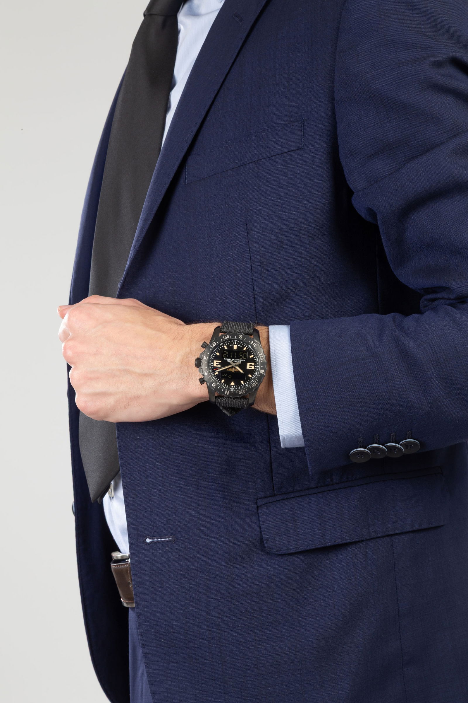 Breitling, Professional Chronospace Military, réf. M78366, Ed. Spéciale, montre chronograp - 4