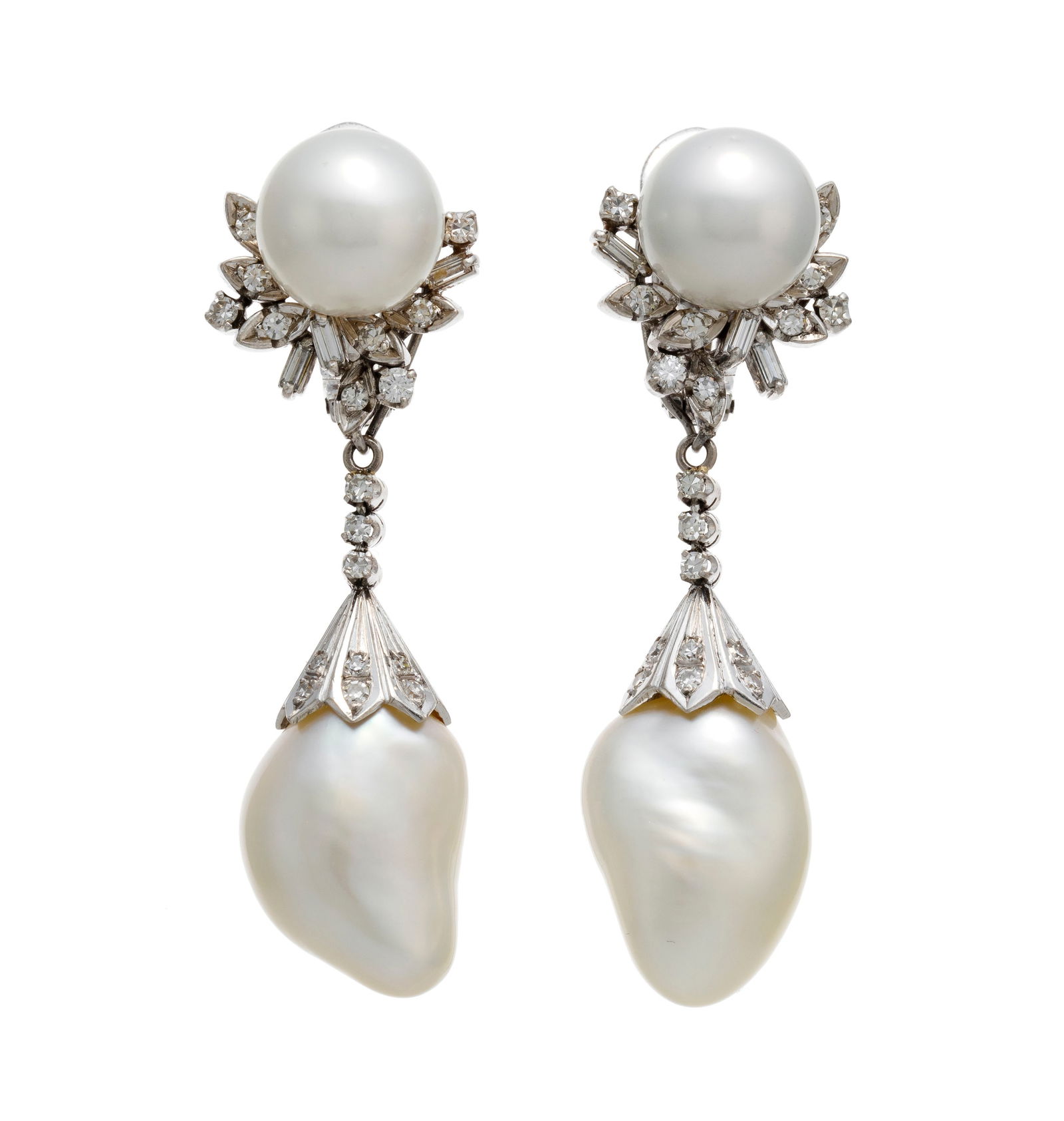 Paire de pendants d'oreilles amovibles or gris 585 ornés de perles de culture rondes et baroque (1 of 5)