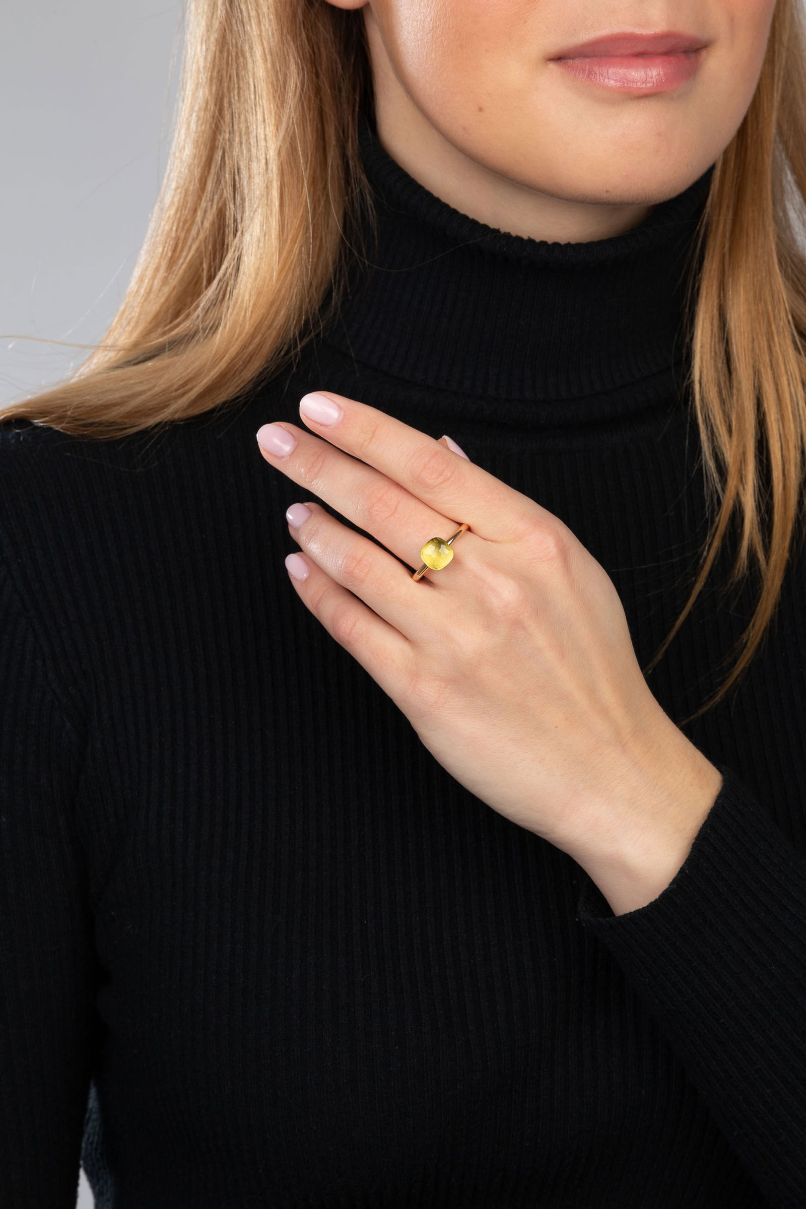 Pomellato, Nudo, bague or 750 sertie d'une citrine facettée, signée, numérotée,  - 5