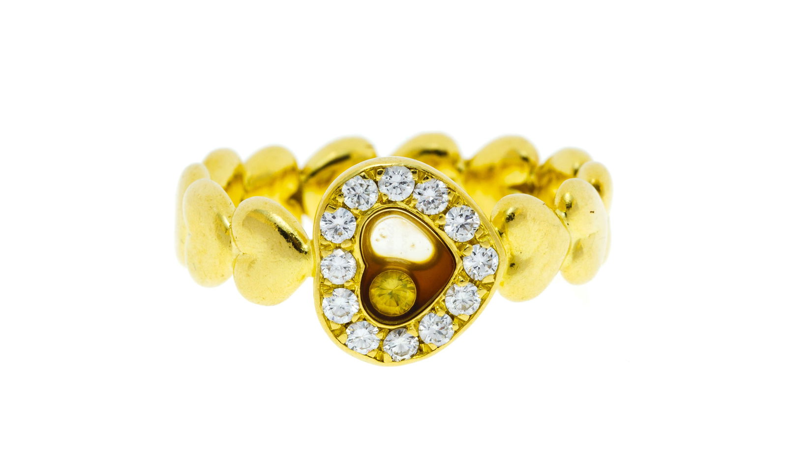 Chopard, Happy Diamonds, bague cœurs or 750 sertie de diamants dont un mobile entre deux plaque: Chopard, Happy Diamonds, bague cœurs or 750 sertie de diamants dont un mobile entre deux plaques de verre, signée, doigt 55-15, 7g ConditionEtat moyen. Nombreuses rayures à l'or. Une