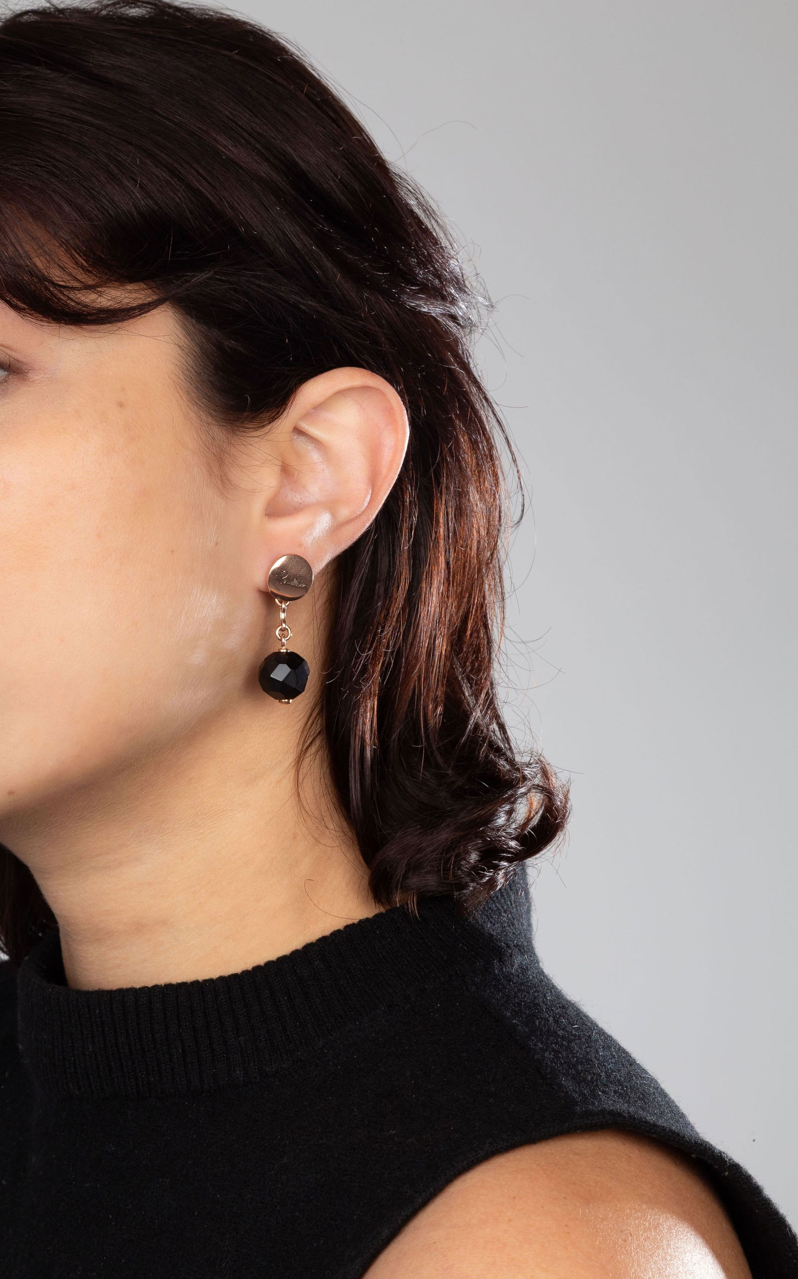 Pomellato, paire de pendants d'oreilles or rose 375 retenant des billes de jais facettées, sign - 4