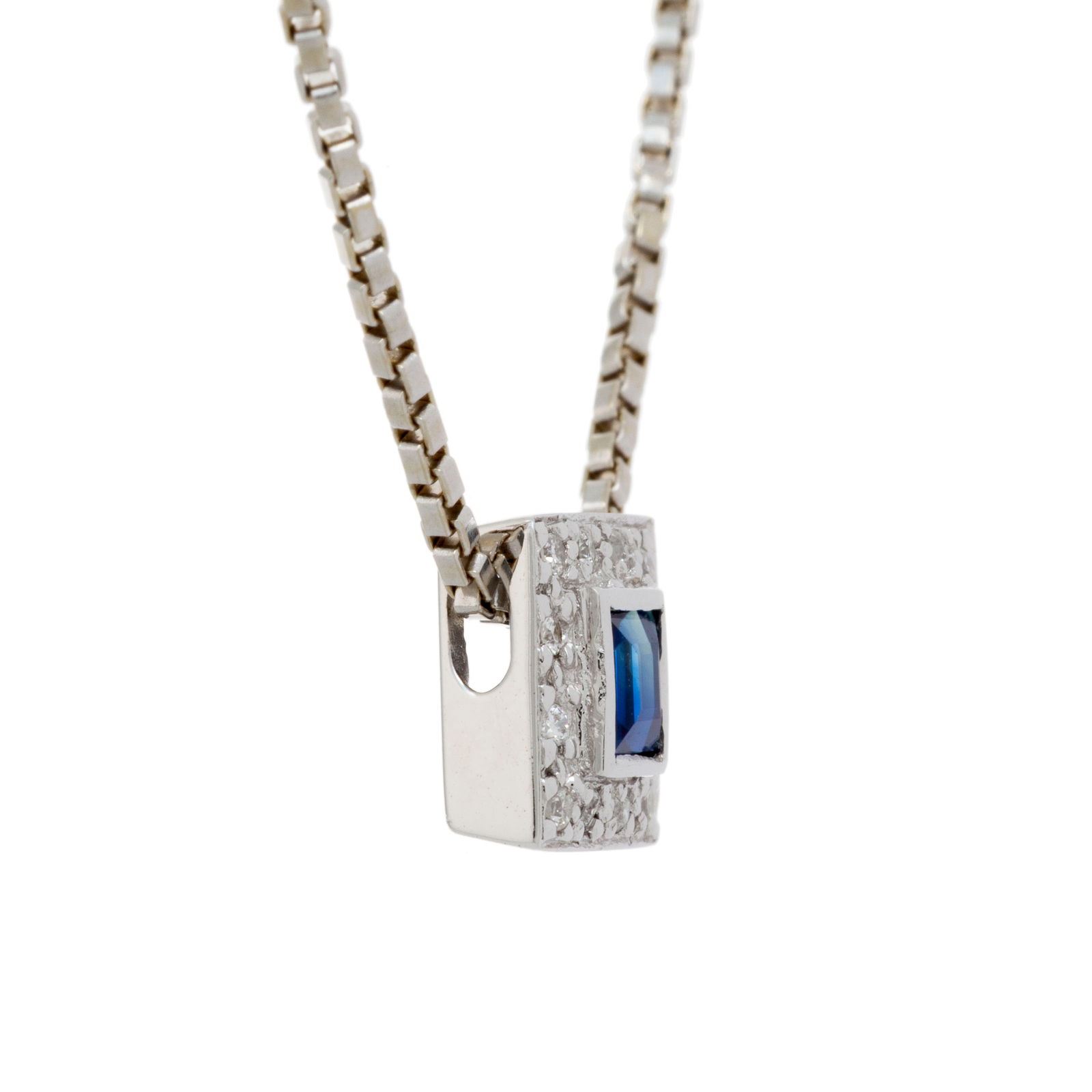 Collier or gris 750, chaîne à maille vénitienne retenant un motif carré serti d' - 2