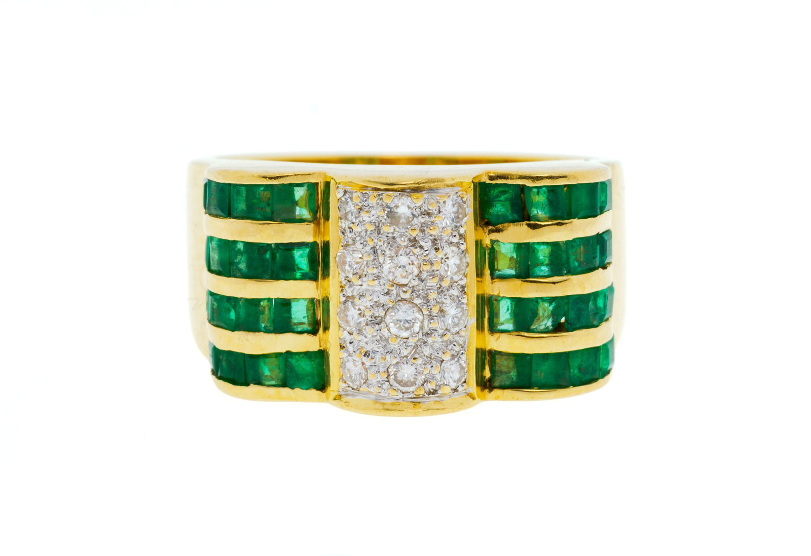 Bague or 750 sertie d'une bande de diamants taille brillant épaulée de lignes d'émera (1 of 4)