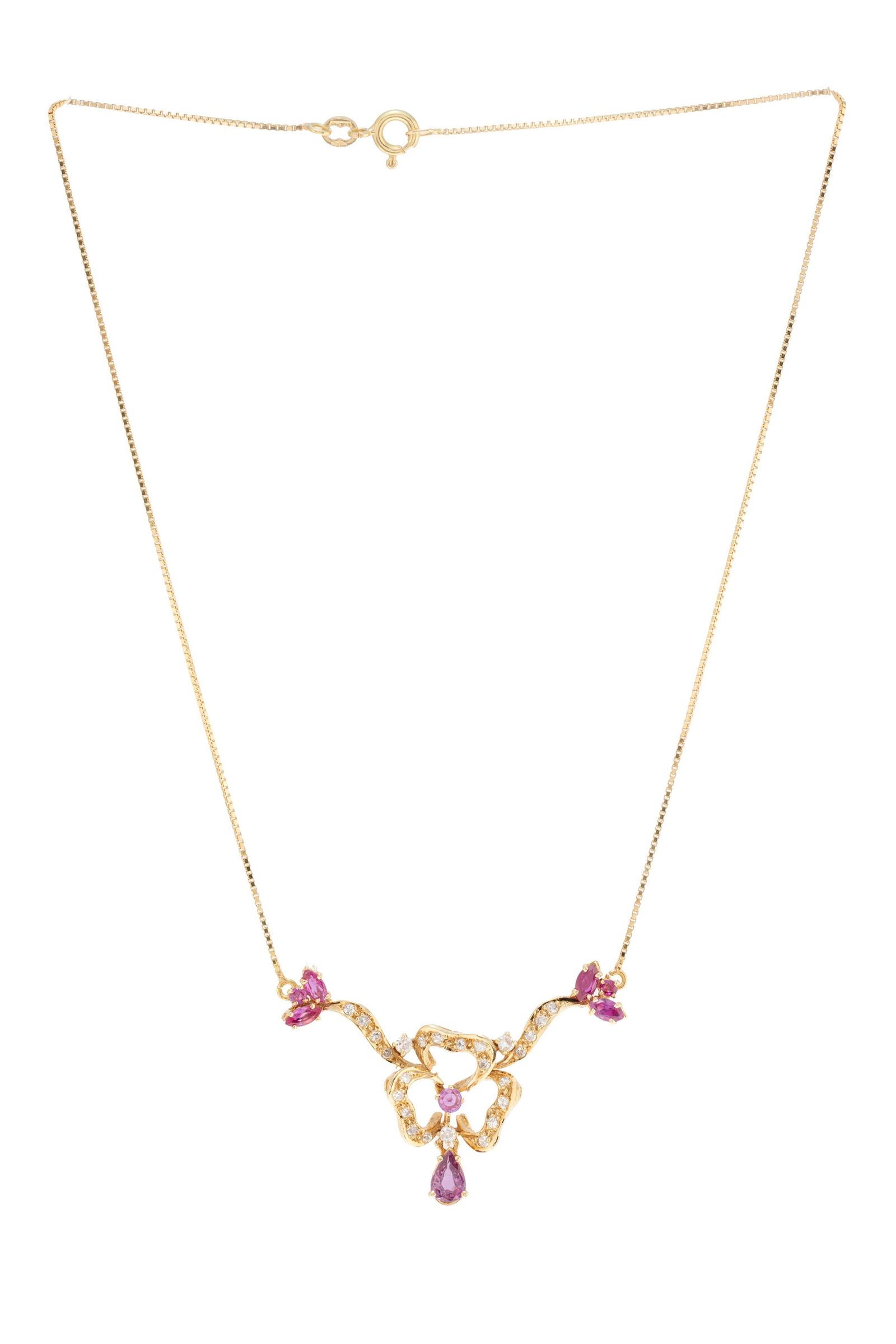 Collier or 750 à maille vénitienne retenant un centre à décor floral ajouré: Collier or 750 à maille vénitienne retenant un centre à décor floral ajouré serti de diamants taille 8/8 et de saphirs roses de différentes tailles, long. 37.8 cm, 6g Con