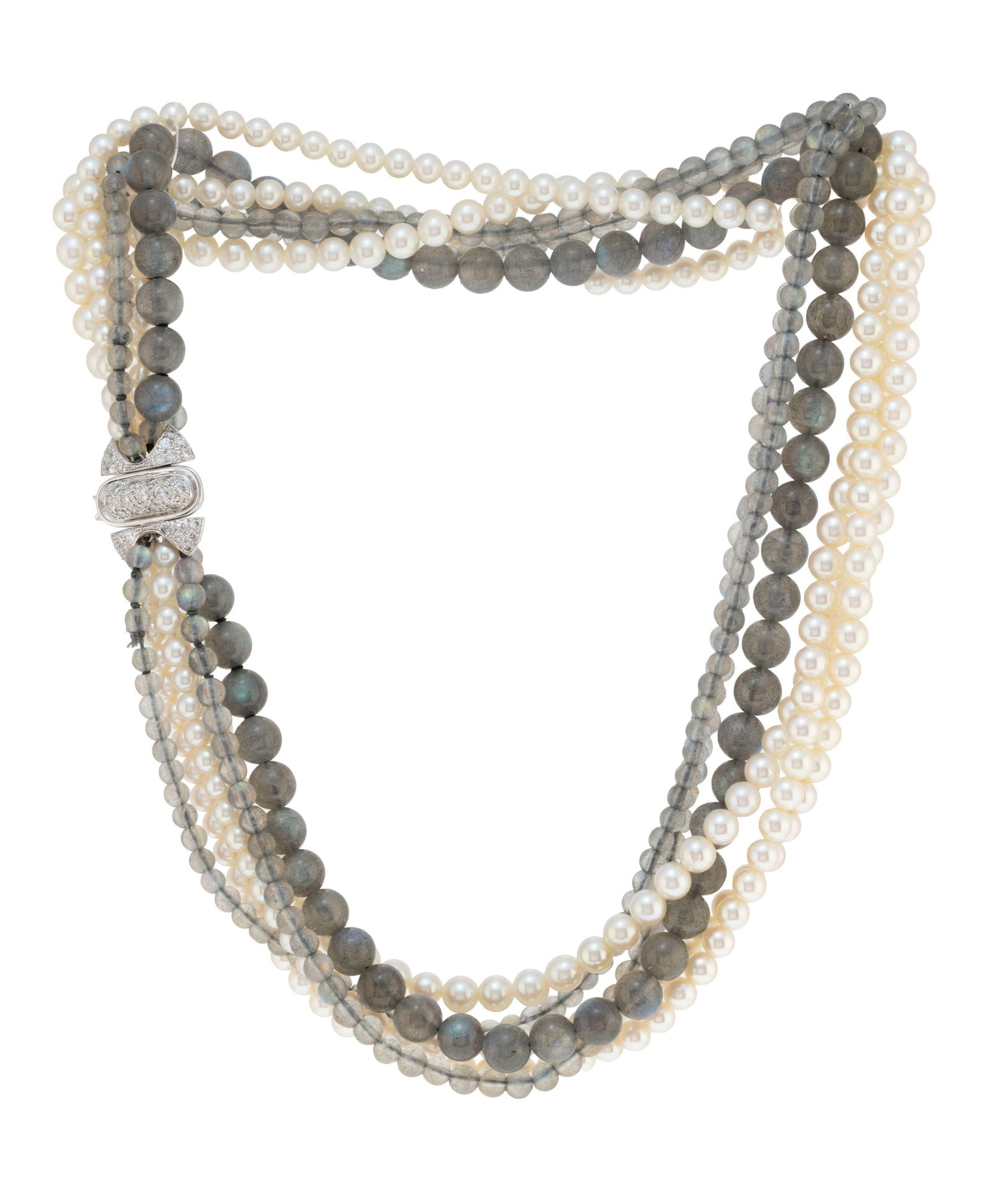 Collier composé de rangs de perles de culture blanches et de billes de labradorite, fermoir en : Collier composé de rangs de perles de culture blanches et de billes de labradorite, fermoir en or gris 750 serti de diamants taille brillant, long. 42 cm ConditionTrès bon état de