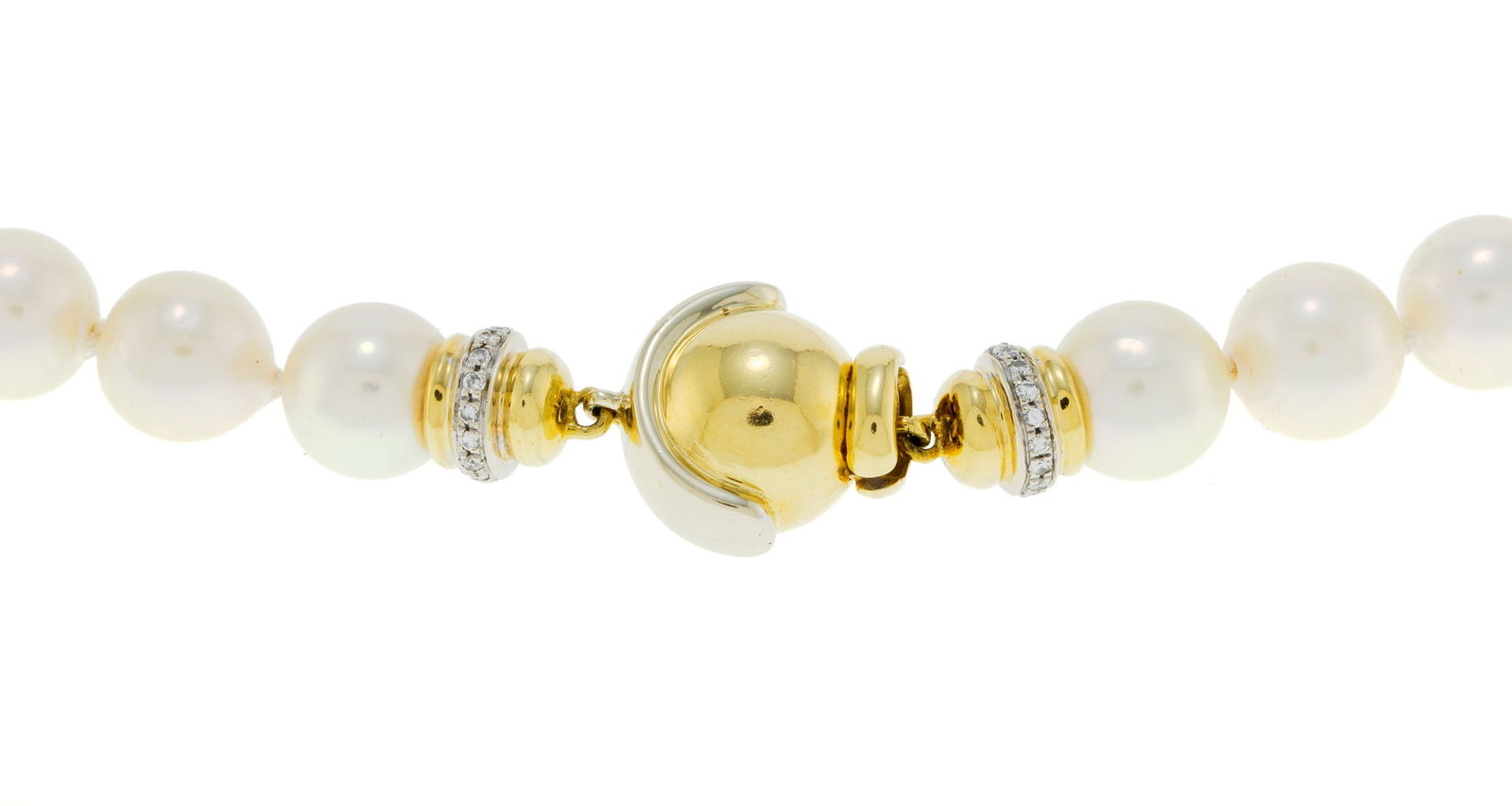 Bucherer, collier de perles de culture blanches, fermoir boule 2 ors 750 serti de diamants taille br - 2