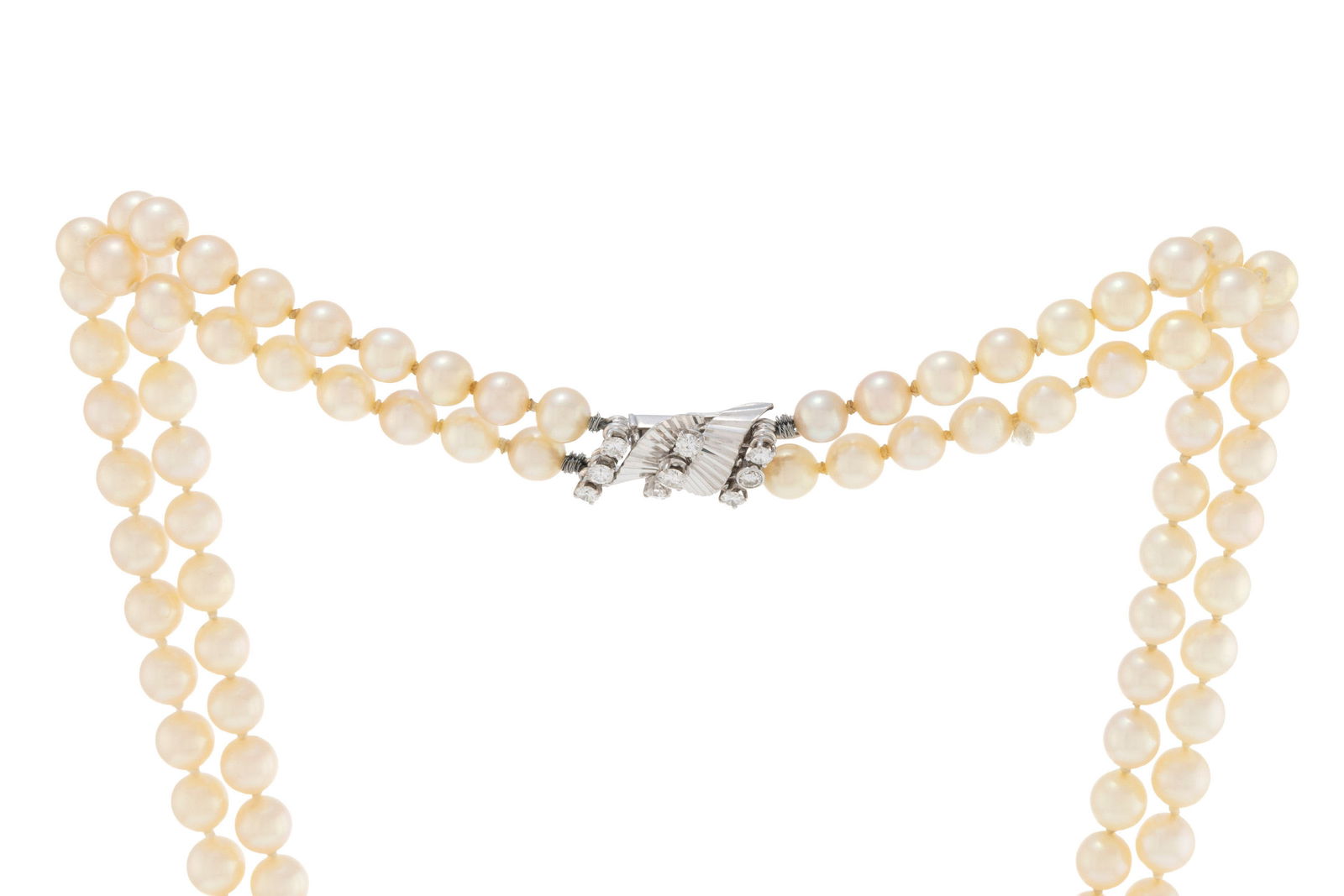 Collier 2 rangs de perles de culture en chute, fermoir en or gris 750 serti de diamants taille brill - 3