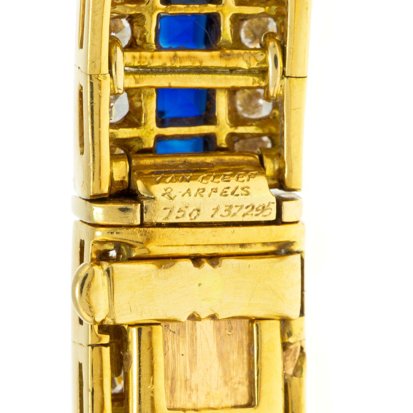 Van Cleef & Arpels, collier or 750 formé d'une ligne de saphirs calibrés épaulée - 6