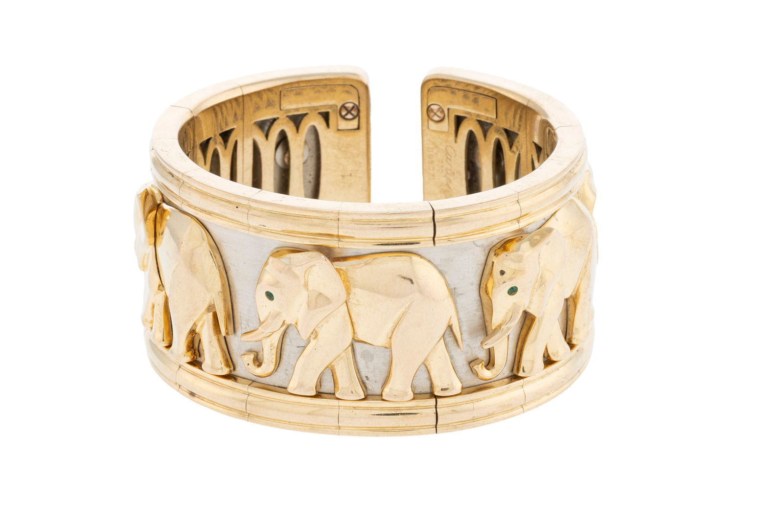 Cartier, bracelet manchette 2 ors 750 orné d'une file d'éléphants, les yeux sertis d' - 2