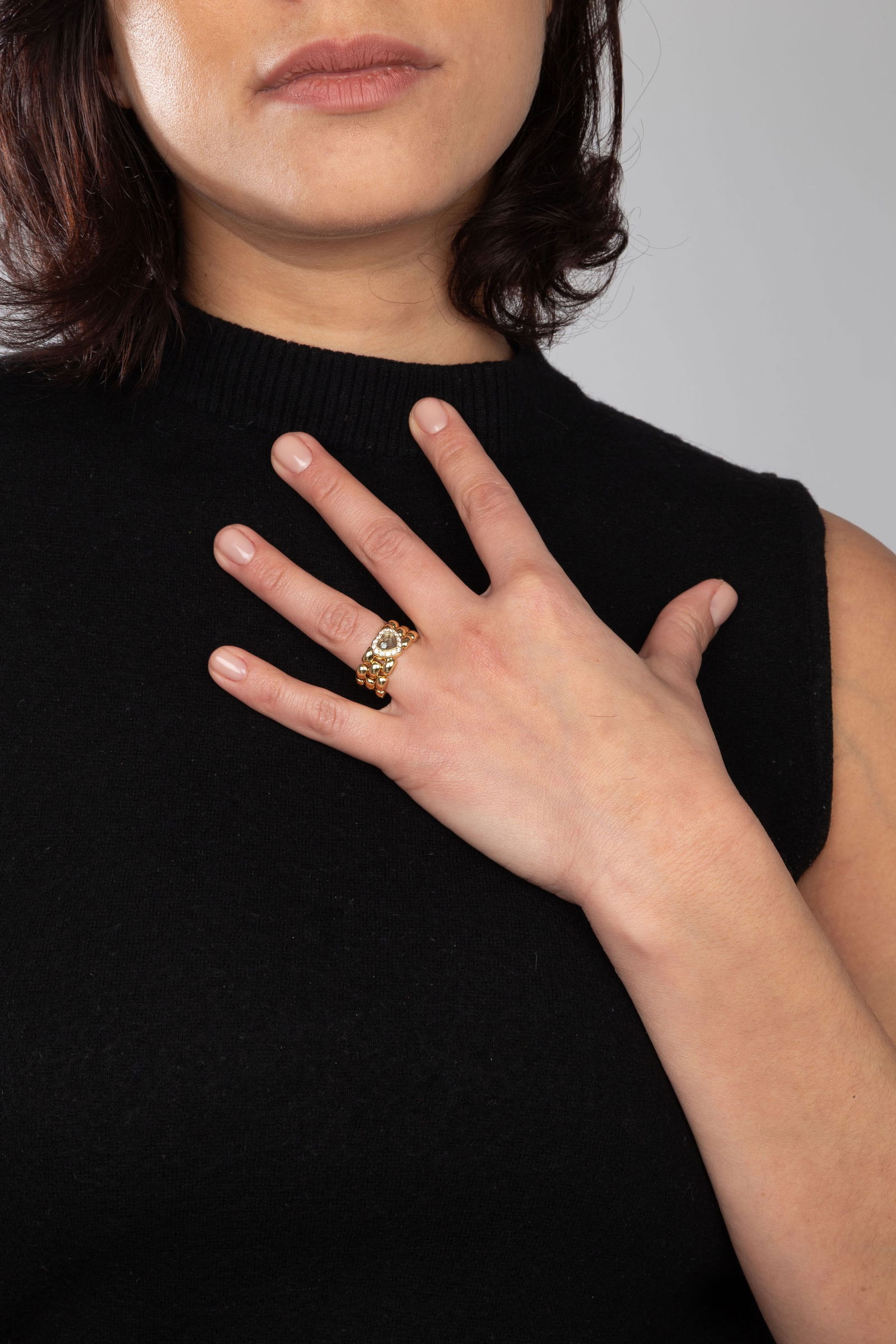 Chopard, Happy Diamonds, bague souple or 750 centrant un cœur serti de diamants taille brillant - 4