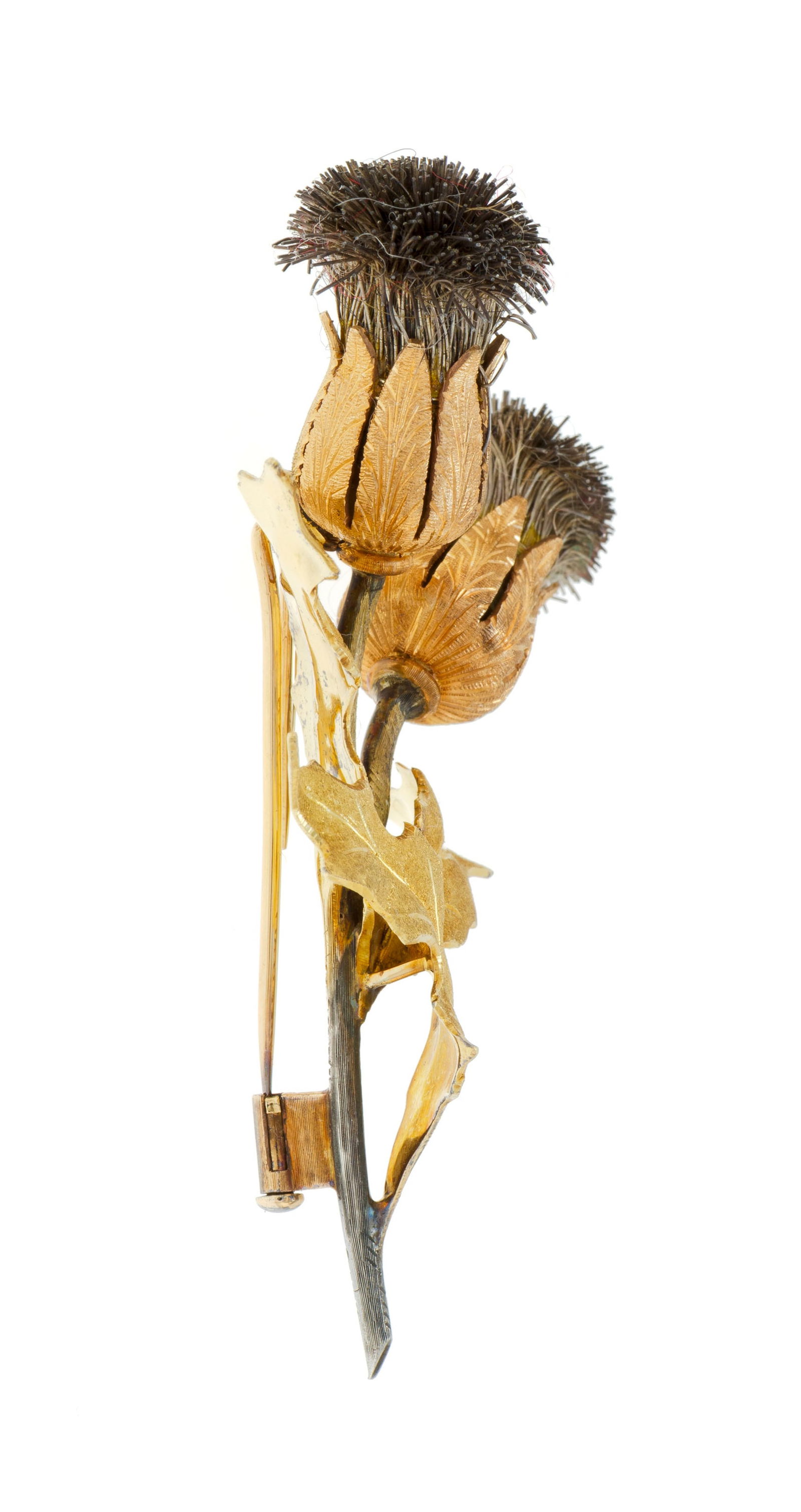 Buccellati, broche chardon 3 ors 750, signée Mario Buccellati, h. 7 cm, 21g - 2