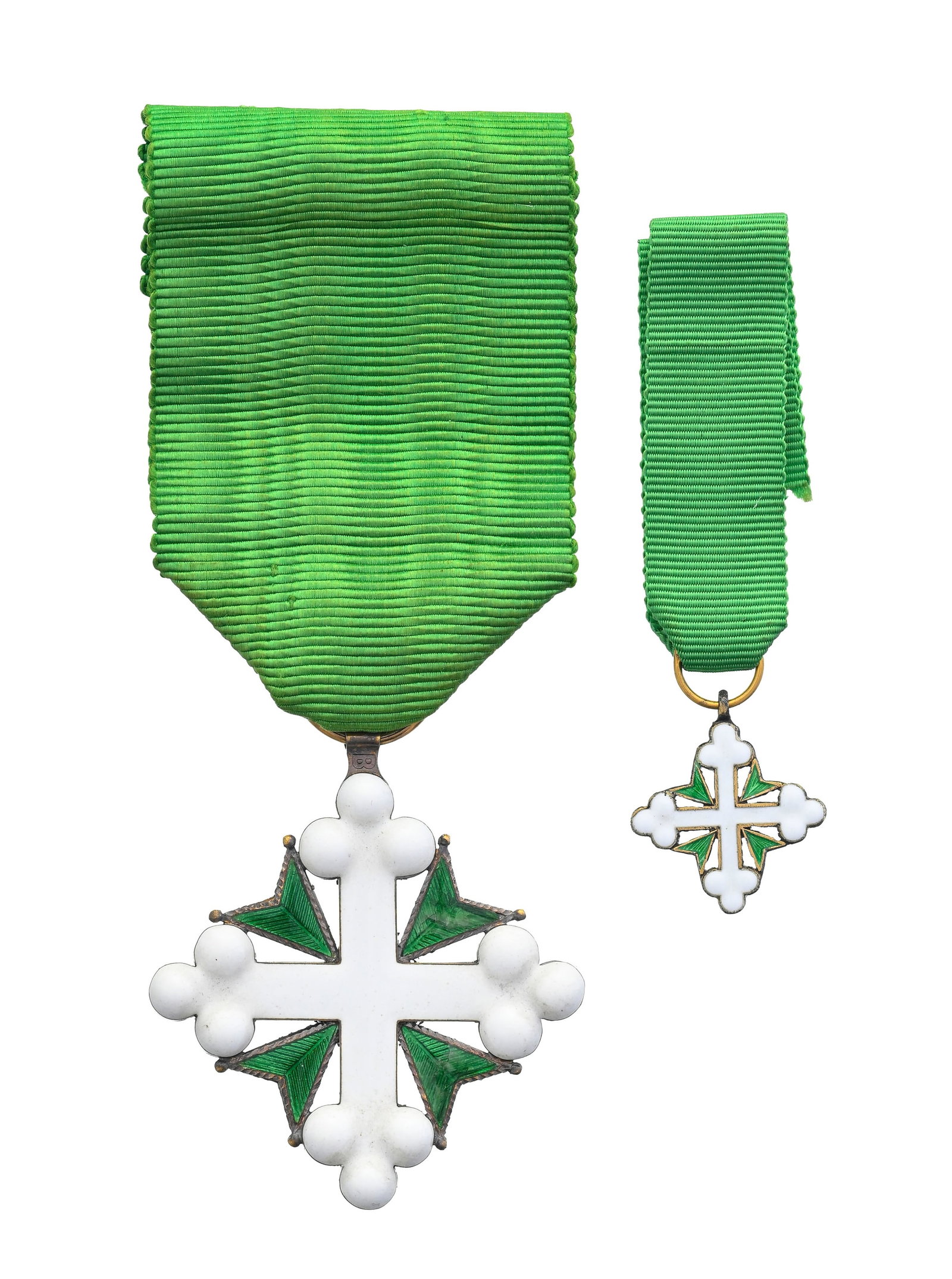 Italie / Royaume d'Italie, Ordre des Saints Maurice et Lazare, fondé en 1572, croix de Chevalie: Italie / Royaume d'Italie, Ordre des Saints Maurice et Lazare, fondé en 1572, croix de Chevalier, en vermeil et émail, dans un écrin de la maison Suscipi à Rome en cuir vert et au