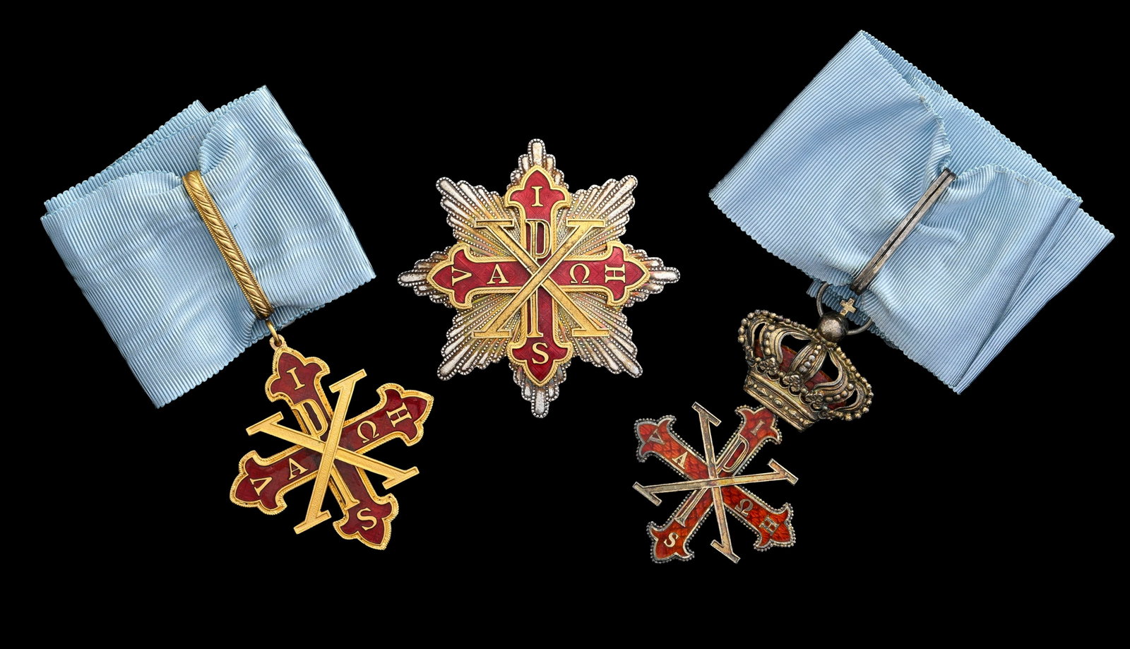 Italie, Royaume des Deux-Siciles, Ordre Constantinien de Saint-Georges, ensemble de Chevalier Comman: Italie, Royaume des Deux-Siciles, Ordre Constantinien de Saint-Georges, ensemble de Chevalier Commandeur de Justice en argent, vermeil et émail, diam plaque : 6,5 cm, diam croix : 4,6 cm. Dans