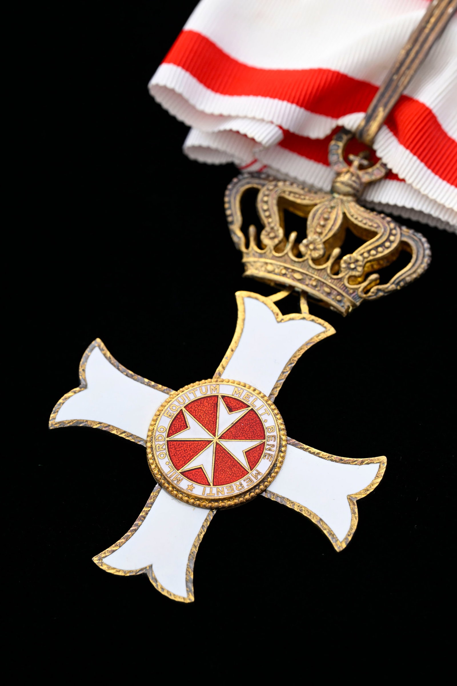 Ordre de Malte, Ordre du Mérite, fondé en 1920, croix de Commandeur en vermeil et éma - 2