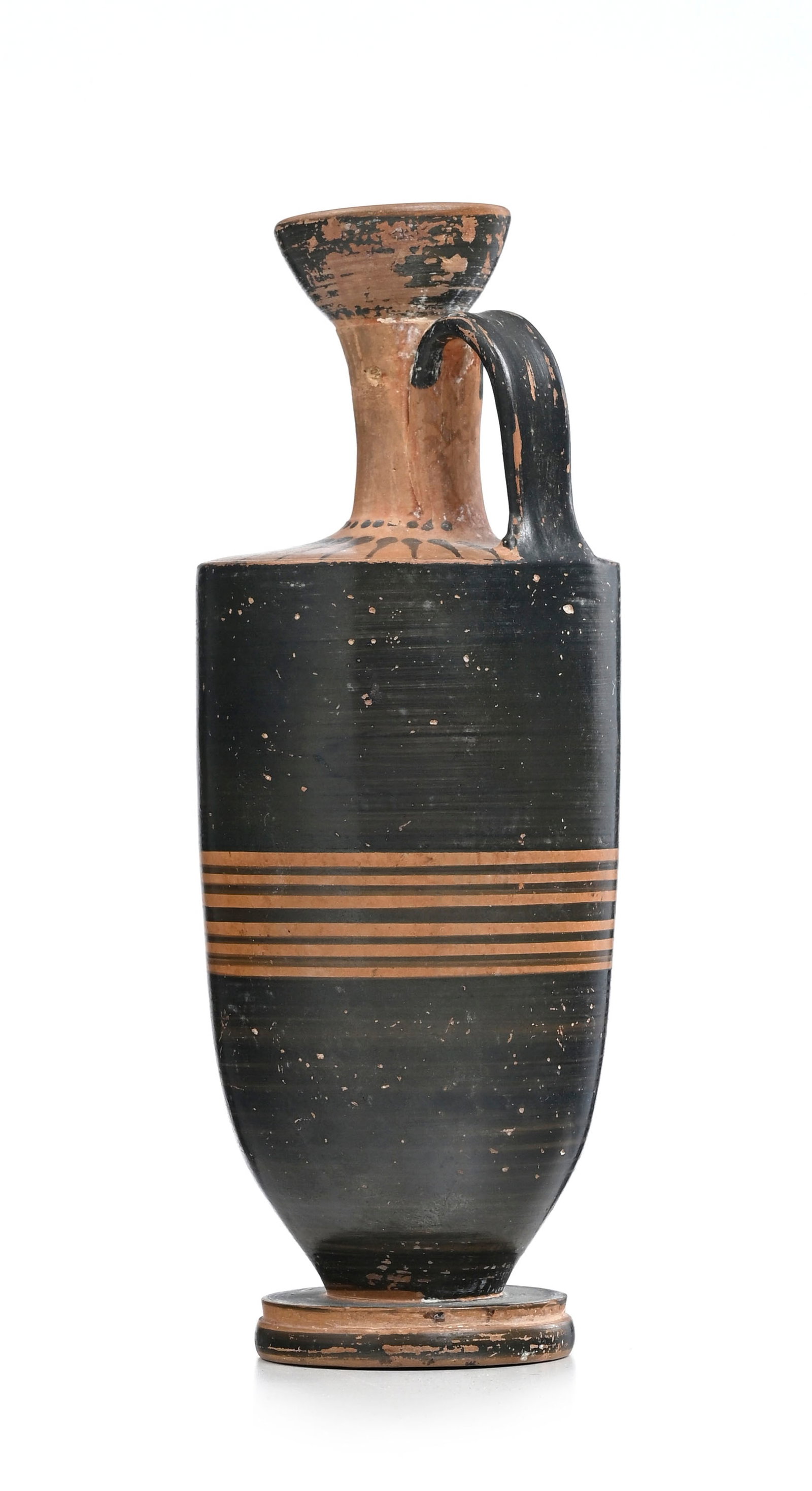 Lécythe en terre cuite à vernis noir, Attique, Ve s. av. J.-C., h. 15,5 cm Provenance - 3