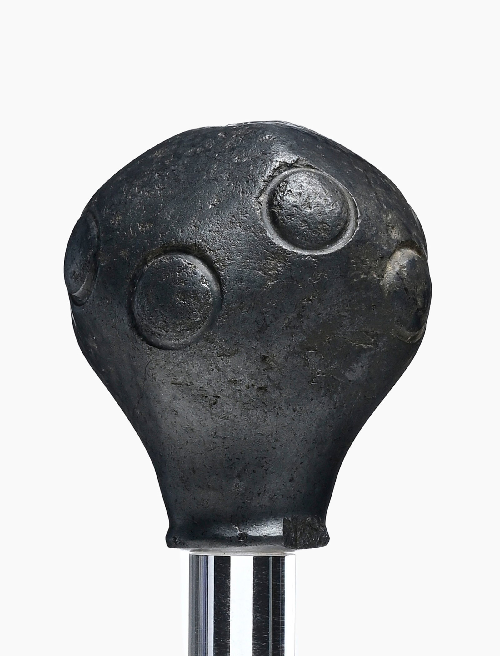Tête de masse d'arme en hématite sculptée, Luristan IIe millénaire av. J.-C., av - 2