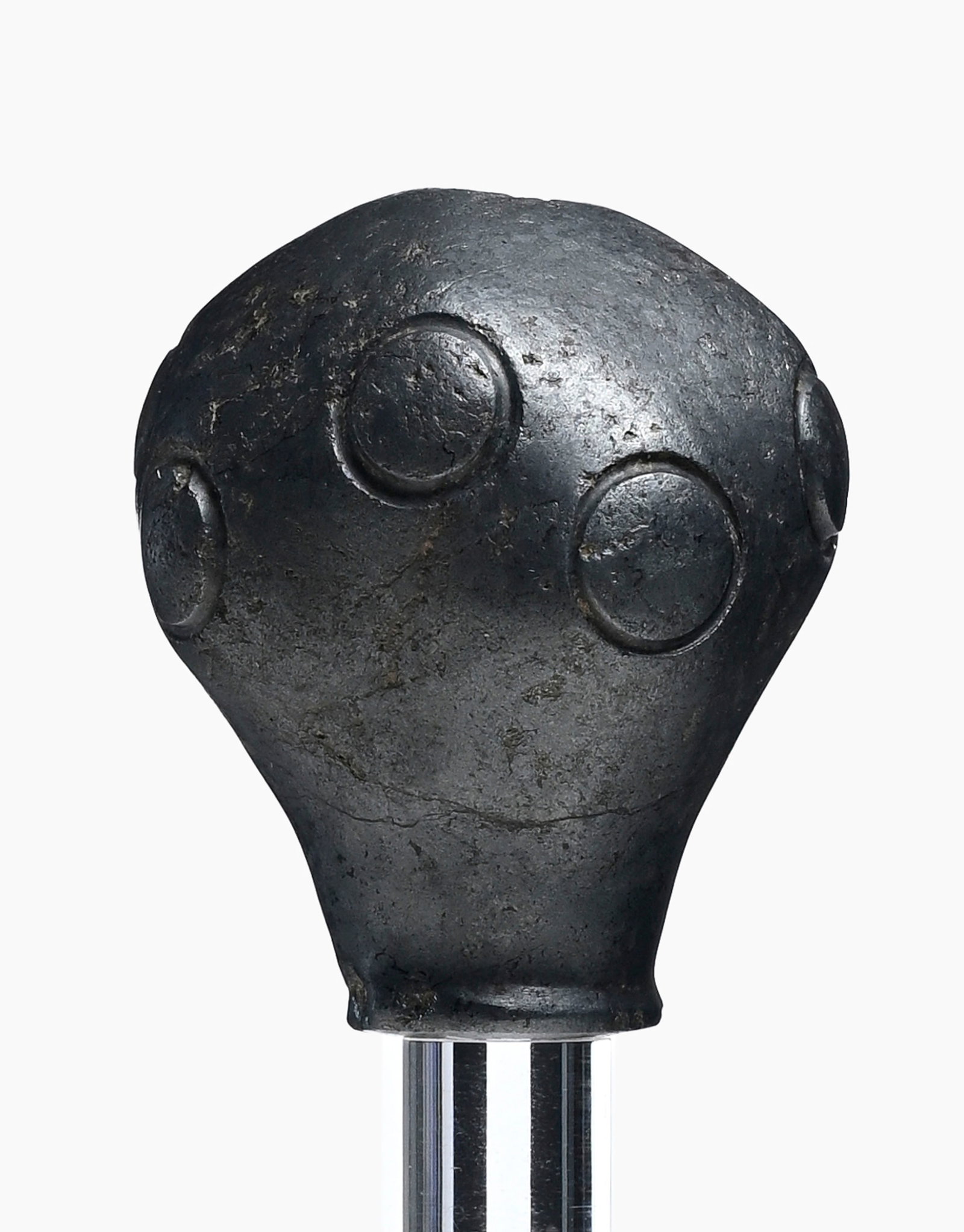 Tête de masse d'arme en hématite sculptée, Luristan IIe millénaire av. J.-C., av - 3