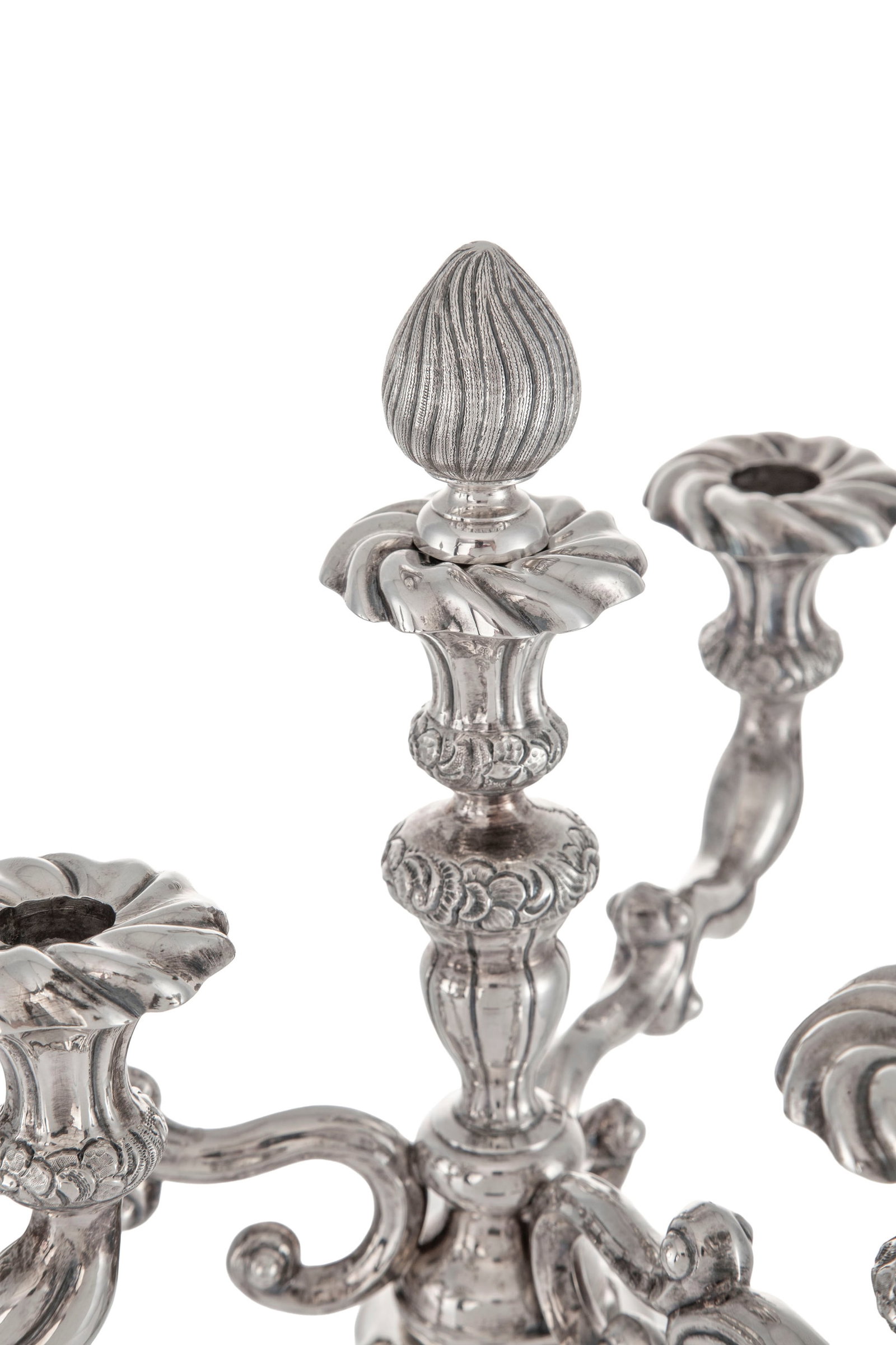 Paire de candélabres à 3 bras de lumière en argent, Vienne, 1834, à décor d - 2