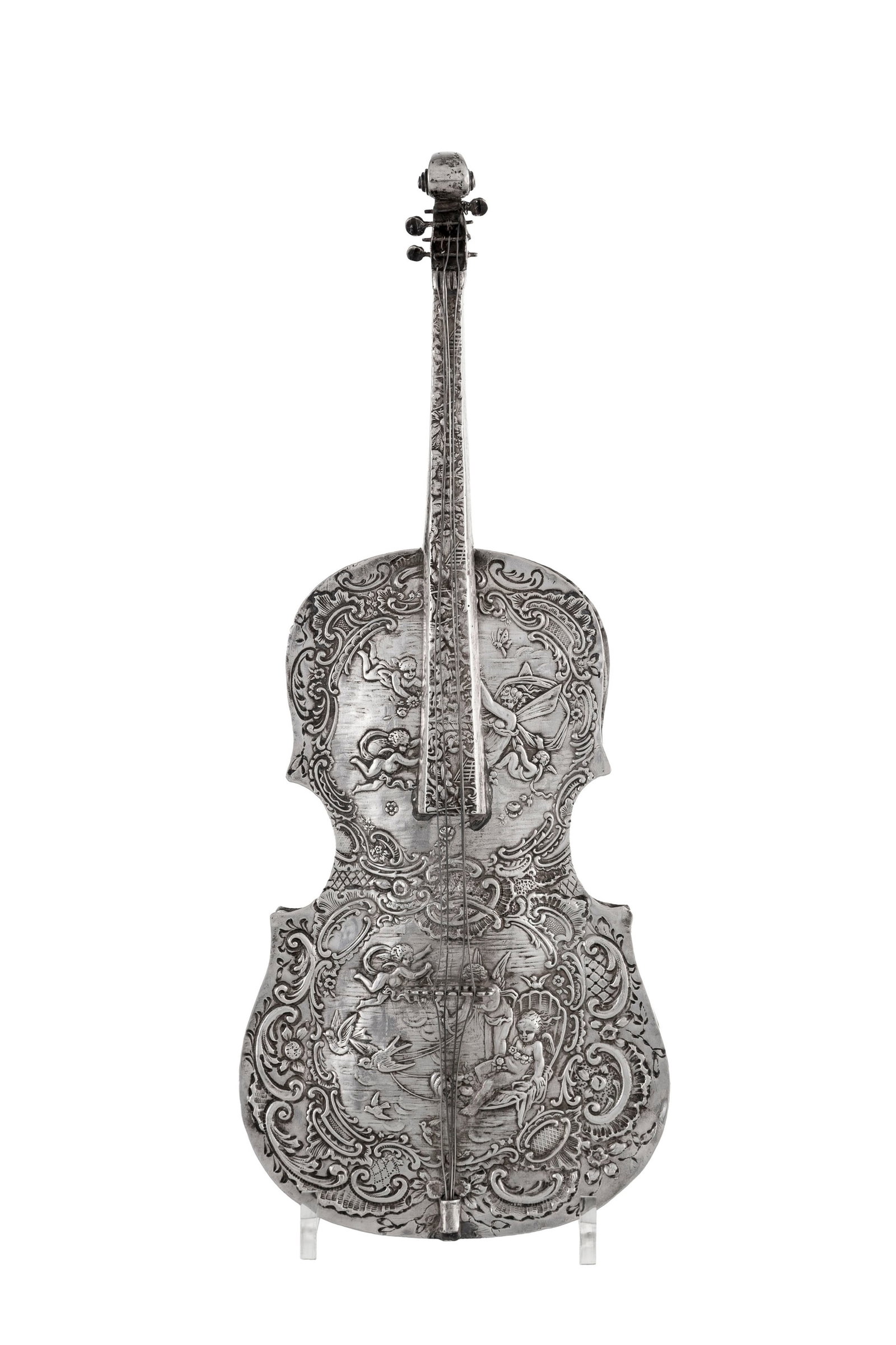 Violon en argent, par Schleissner & Söhne, Hanau, fin XIXe s., à riche décor repouss& (1 of 6)