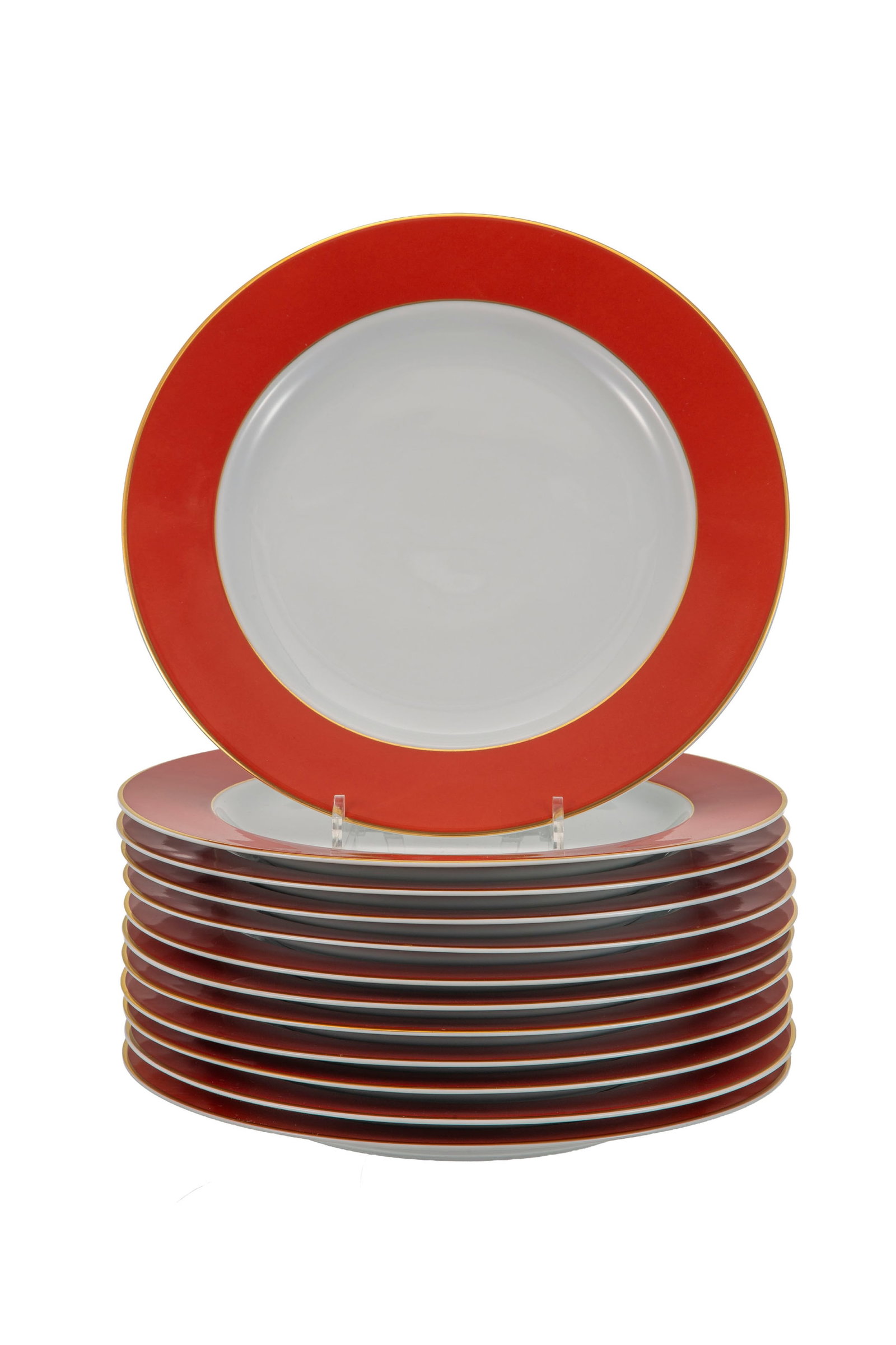 Bernardaud. Suite de 12 assiettes en porcelaine de Limoges, modèle Opaline sanguine (11) et Opa (1 of 2)