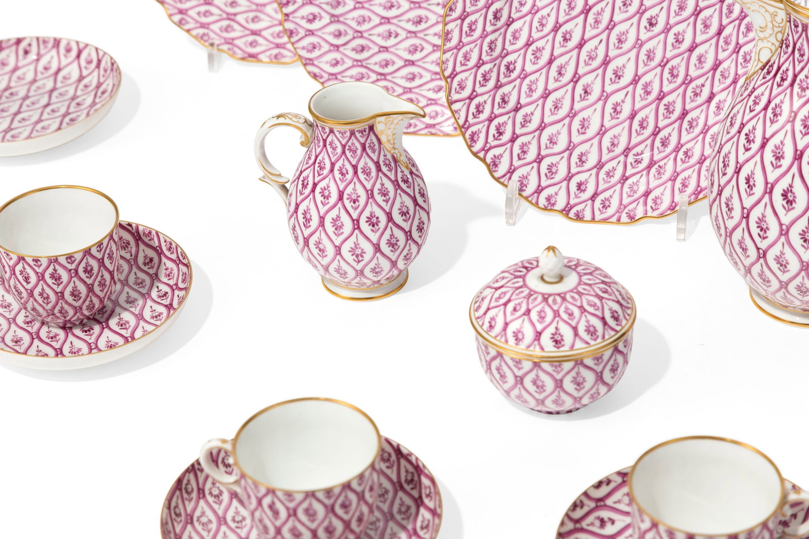 Nymphenburg. Service à café en porcelaine de Nymphenburg, XXe s., à décor pourpr - 3