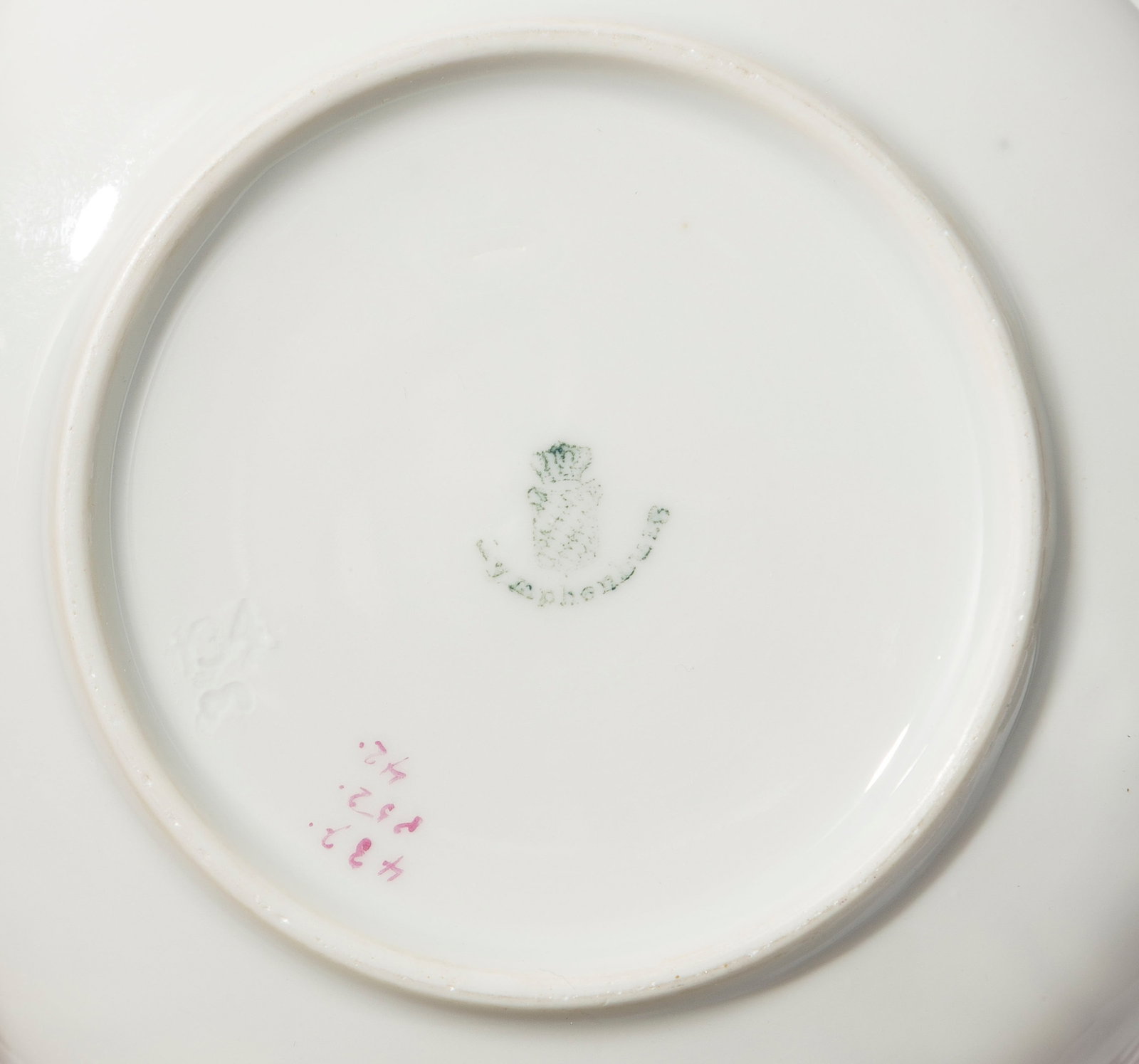 Nymphenburg. Service à café en porcelaine de Nymphenburg, XXe s., à décor pourpr - 4