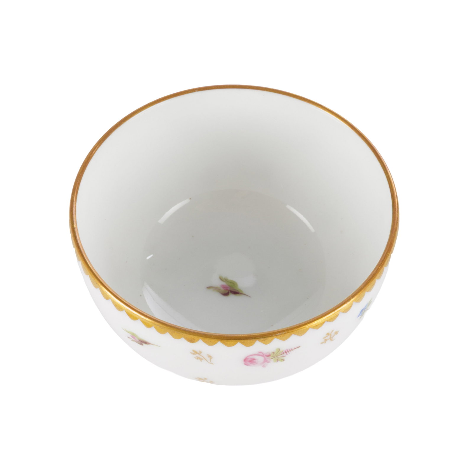 Nyon. Ensemble de 7 bols à thé et soucoupes et assiette en porcelaine, période Dortu  - 8