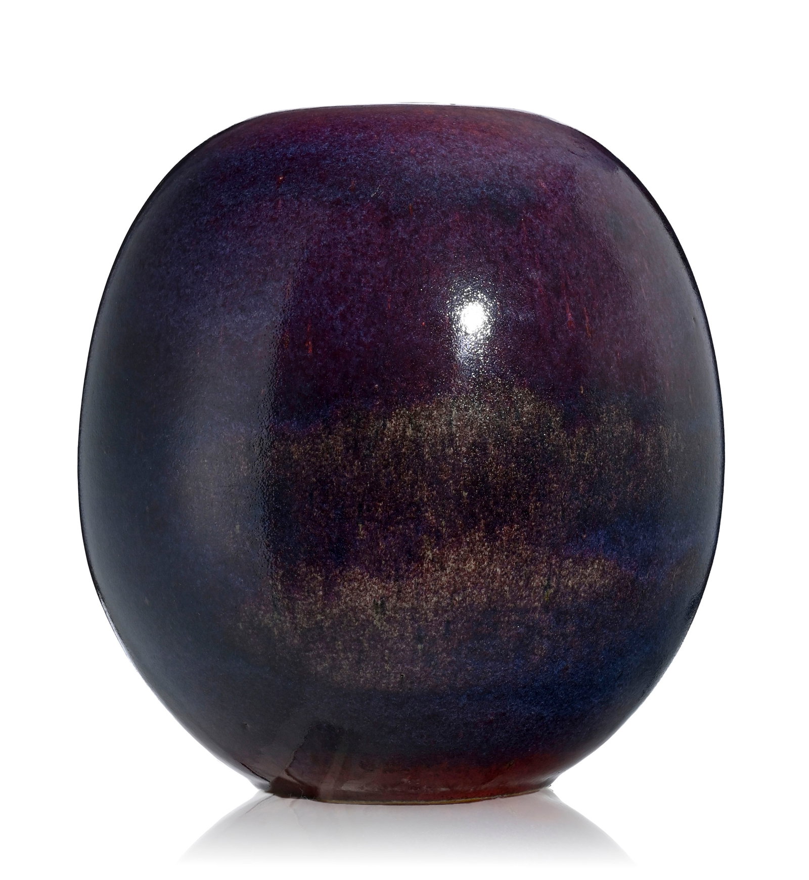 Chapallaz (1921-2016). Grand vase boule en grès émaillé, à glaçure mouchet&: Chapallaz (1921-2016). Grand vase boule en grès émaillé, à glaçure mouchetée violette, bleue brune et rose, signé sous la base, h. 29,5 cm