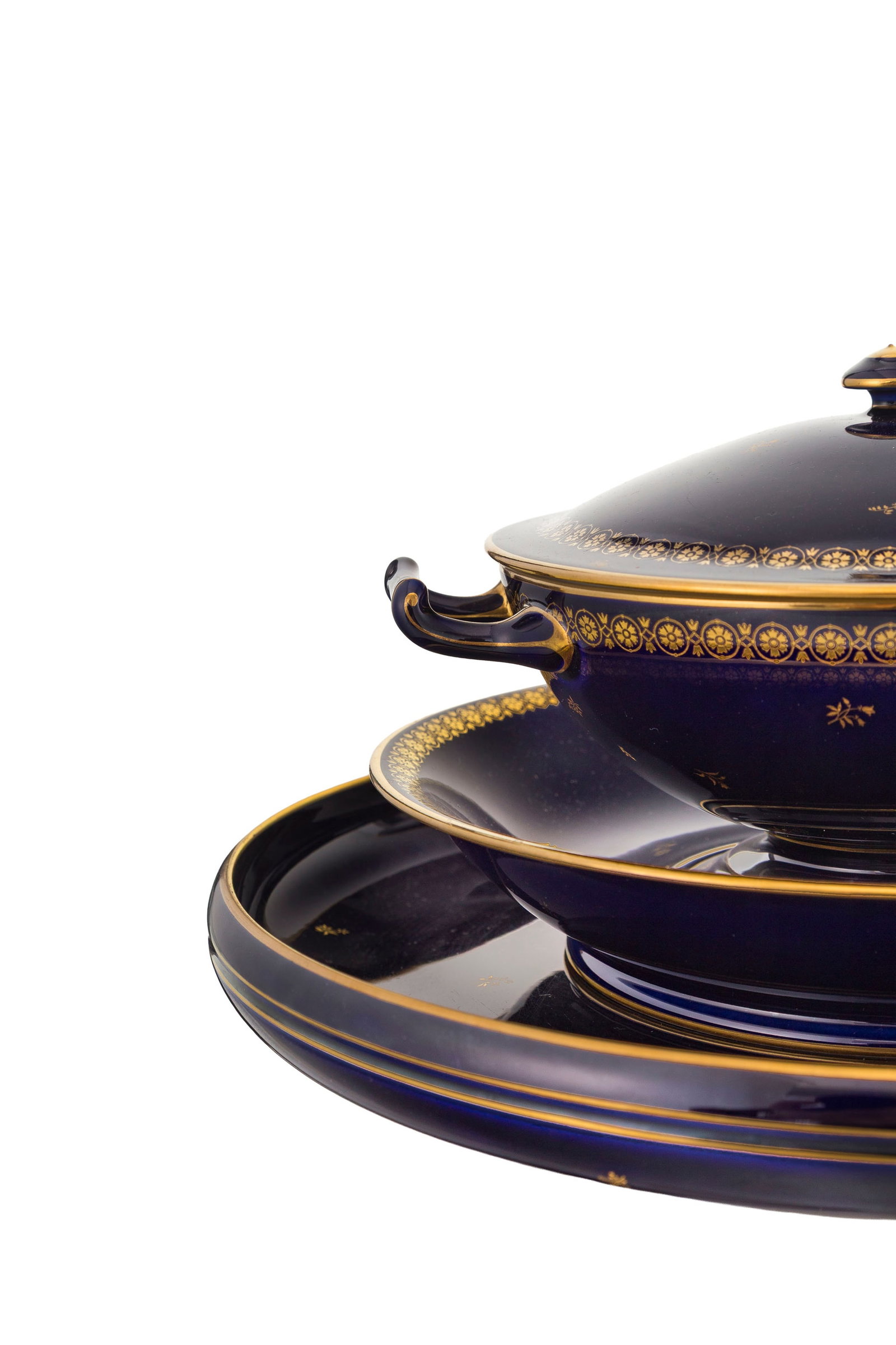 Sèvres. Ensemble de 5 pièces en porcelaine de Sèvres, années 1955-58, à d&# - 2