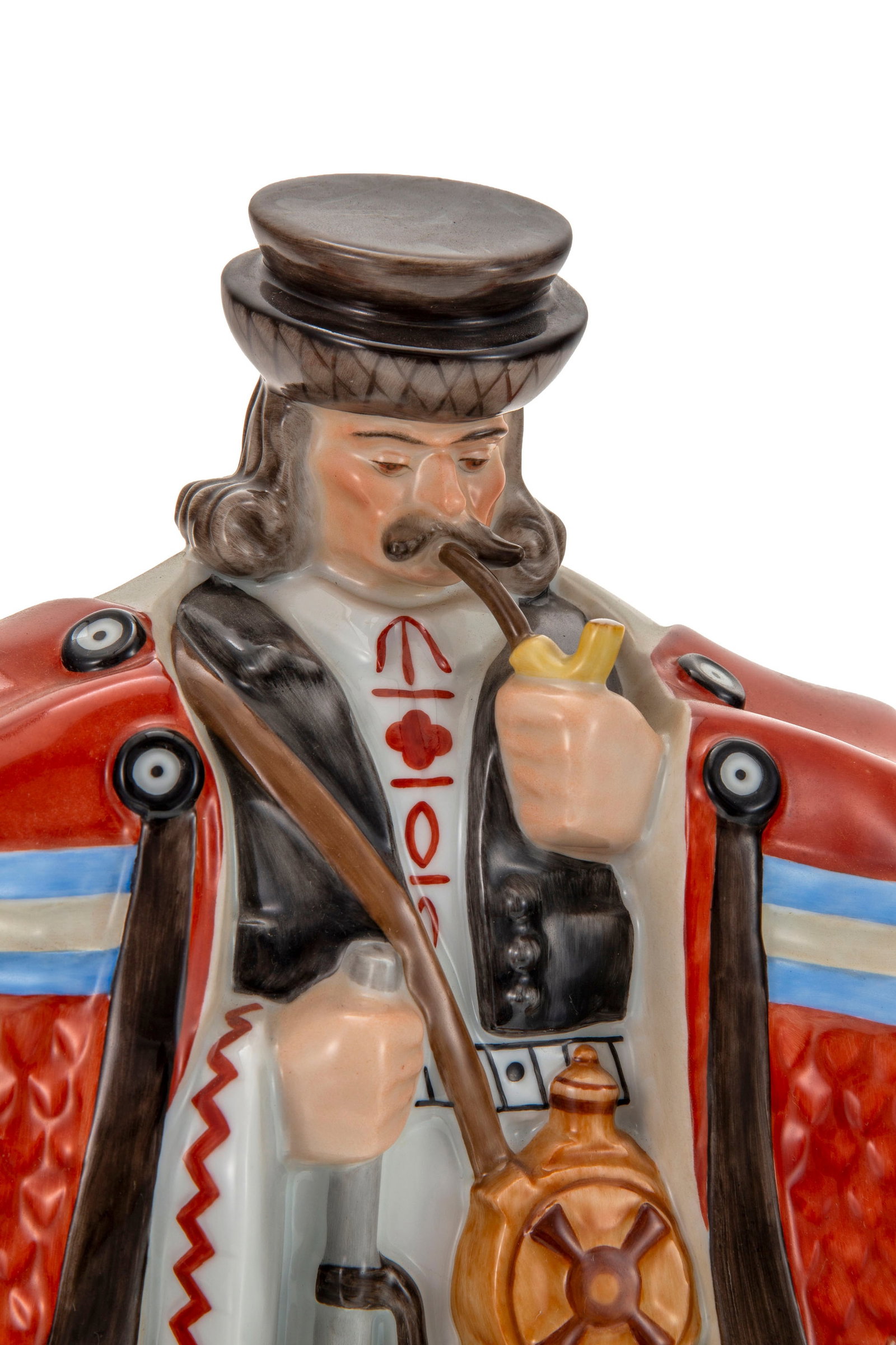 Herend. Ensemble de 3 sculptures en porcelaine, XXe s., comprenant: 1 Brigand de Bakony, 1 paysan et - 2