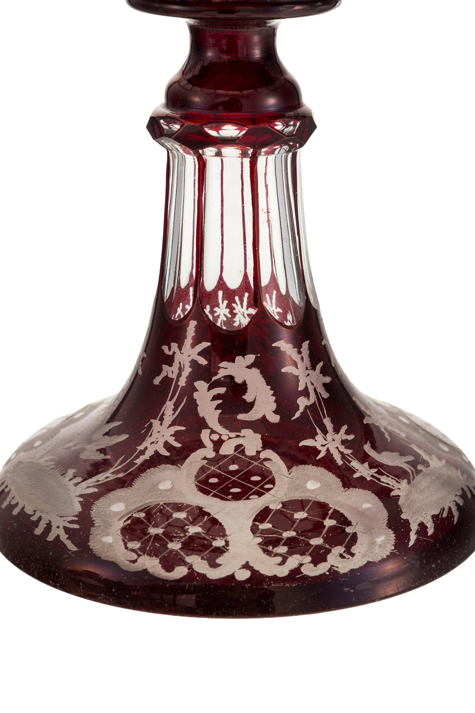 Coupe sur piédouche en cristal rouge de Bohême, fin XIXe s., à décor cynég& - 3