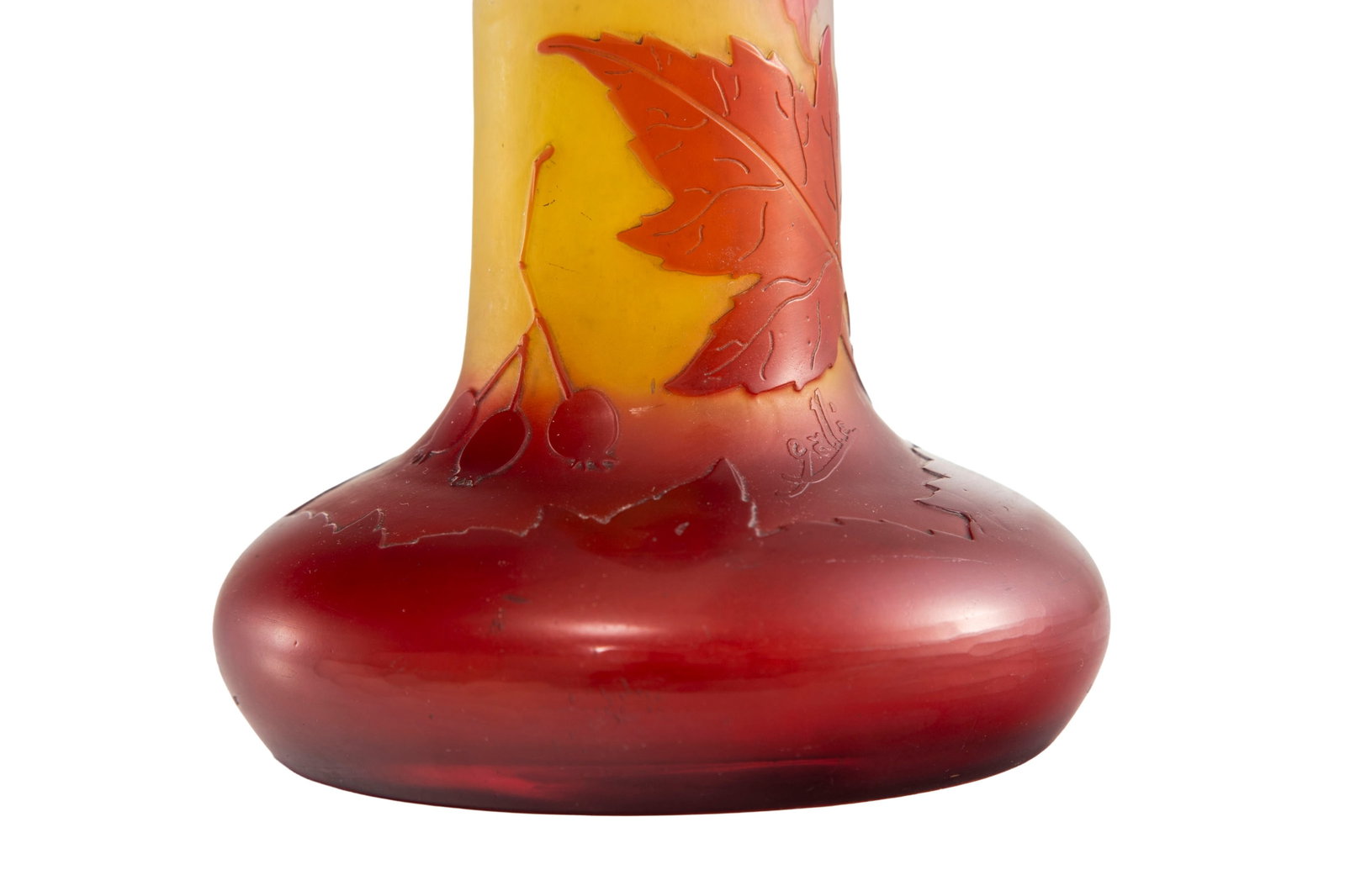 Gallé. Vase soliflore en verre multicouche, à décor dégagé à l'acide d - 3