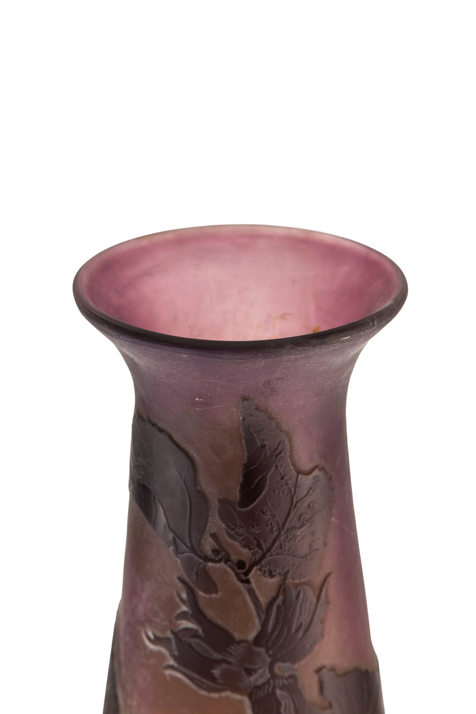 Gallé. Vase piriforme à col ouvert en verre multicouche, à décor dégagé - 4