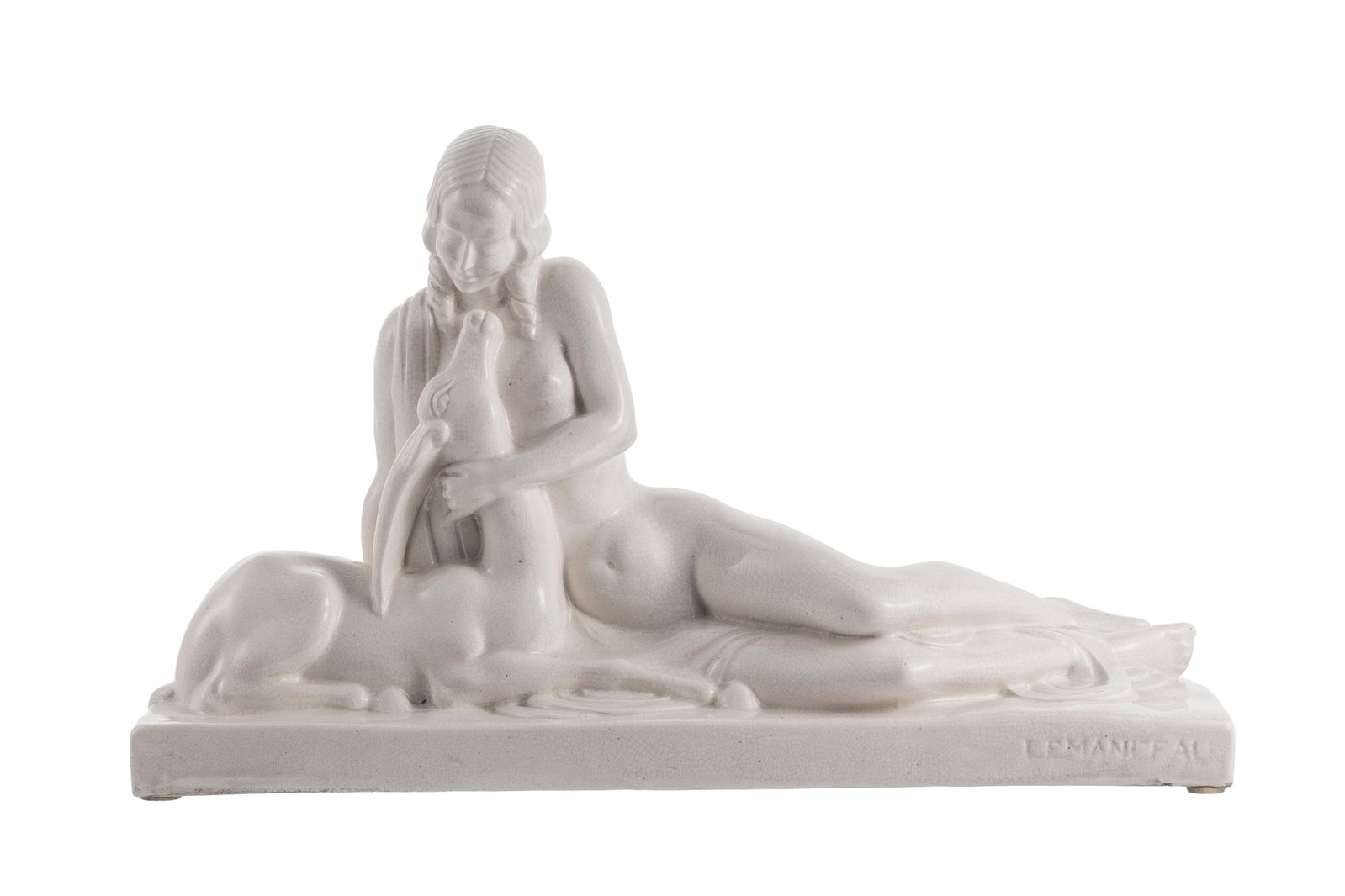 Charles Lemanceau (1905-1980). Femme et antilope en faïence craquelée Art Déco, sign&: Charles Lemanceau (1905-1980). Femme et antilope en faïence craquelée Art Déco, signé, long. 47 cm, h. 28,5 cm
