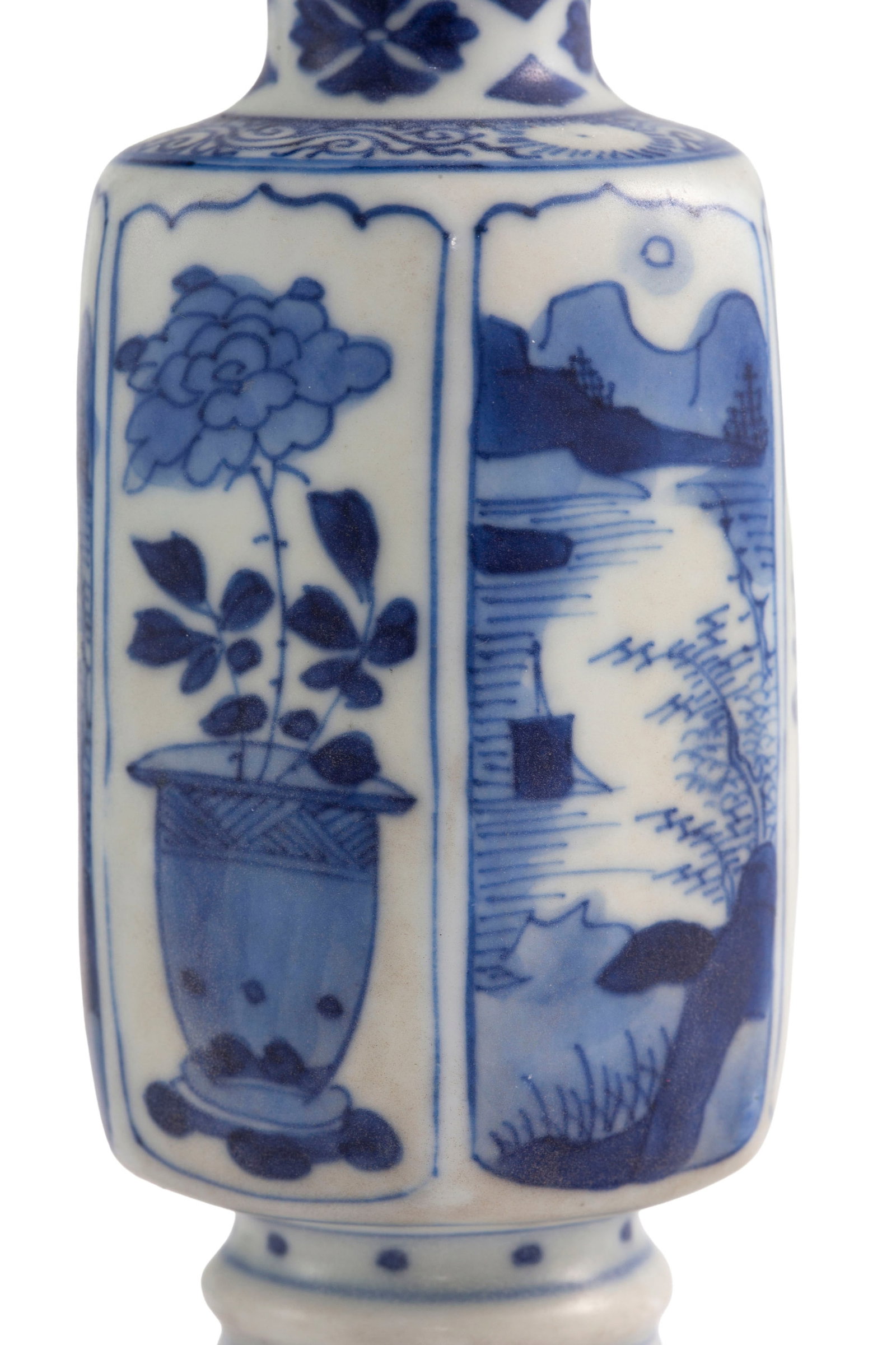 Ensemble de 4 petits vases en porcelaine, Chine, ca 1690: tous provenant du "Vung Tau Cargo" et au d - 6