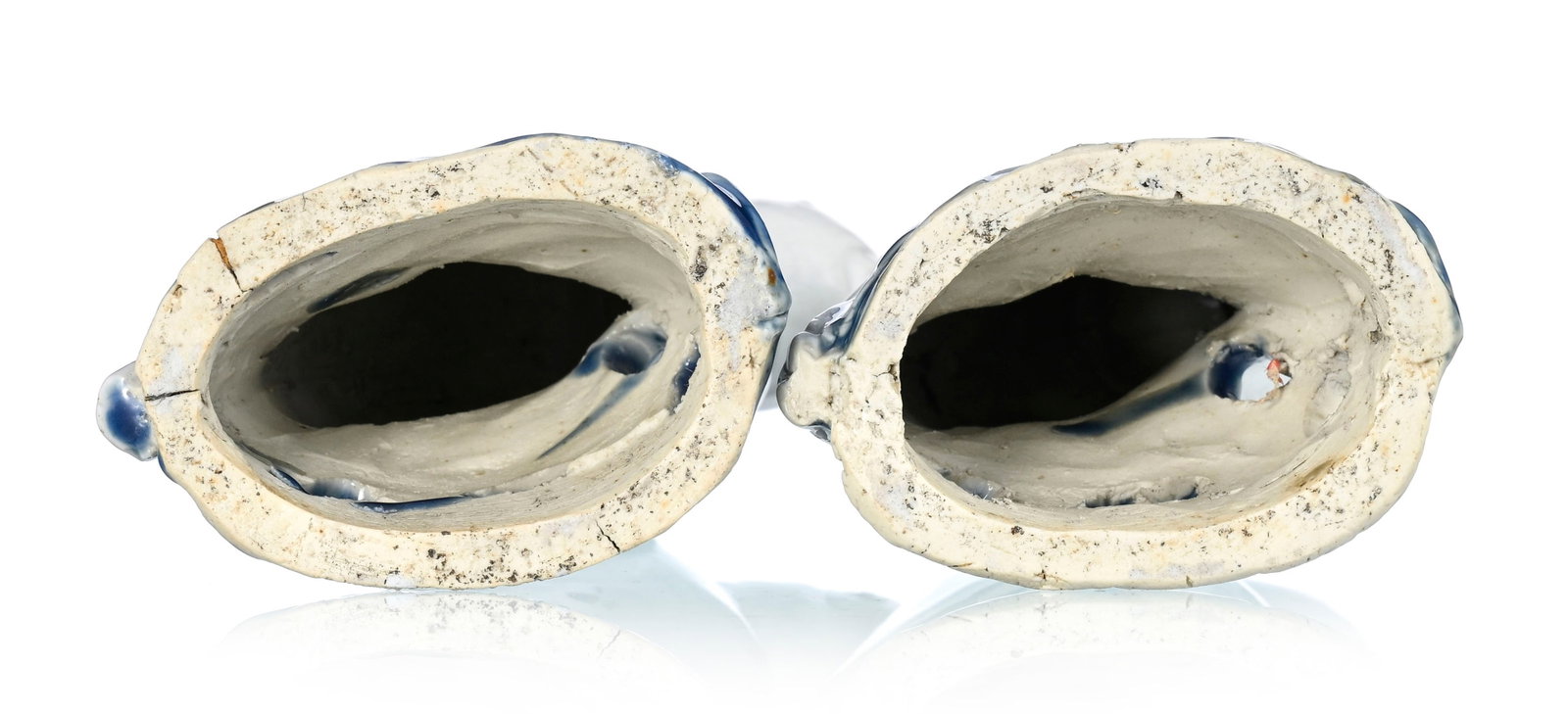 Paire de perroquets en porcelaine, Chine, dynastie Qing, les perroquets à glaçure monochro - 3