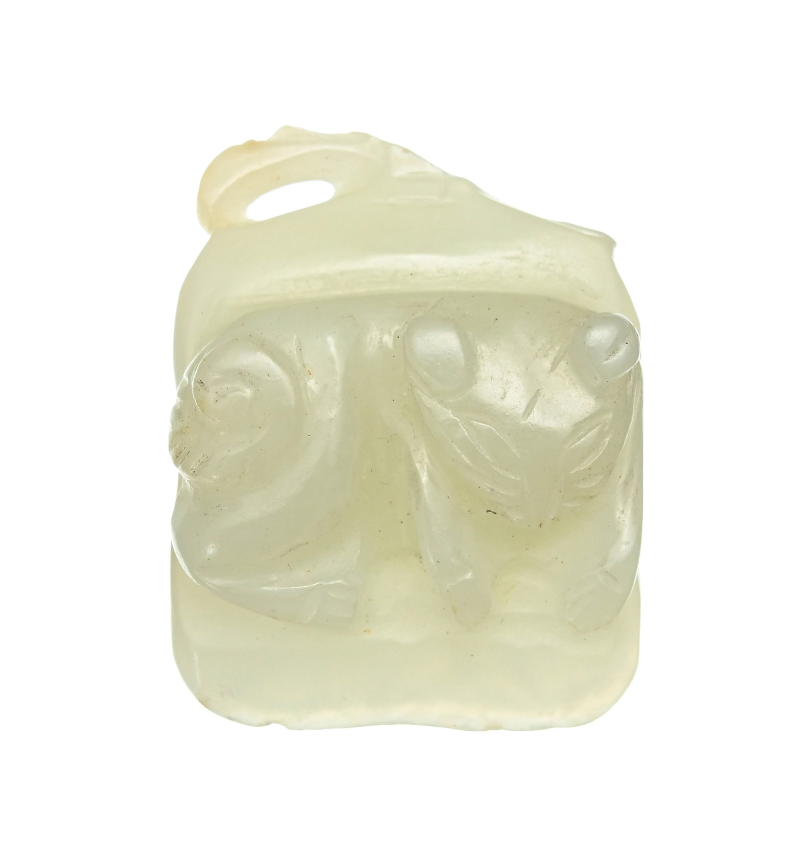 Félins se reposant, ensemble de 9 sculptures en jade, Chine, comprenant: 1 chilong sur une sap& - 6