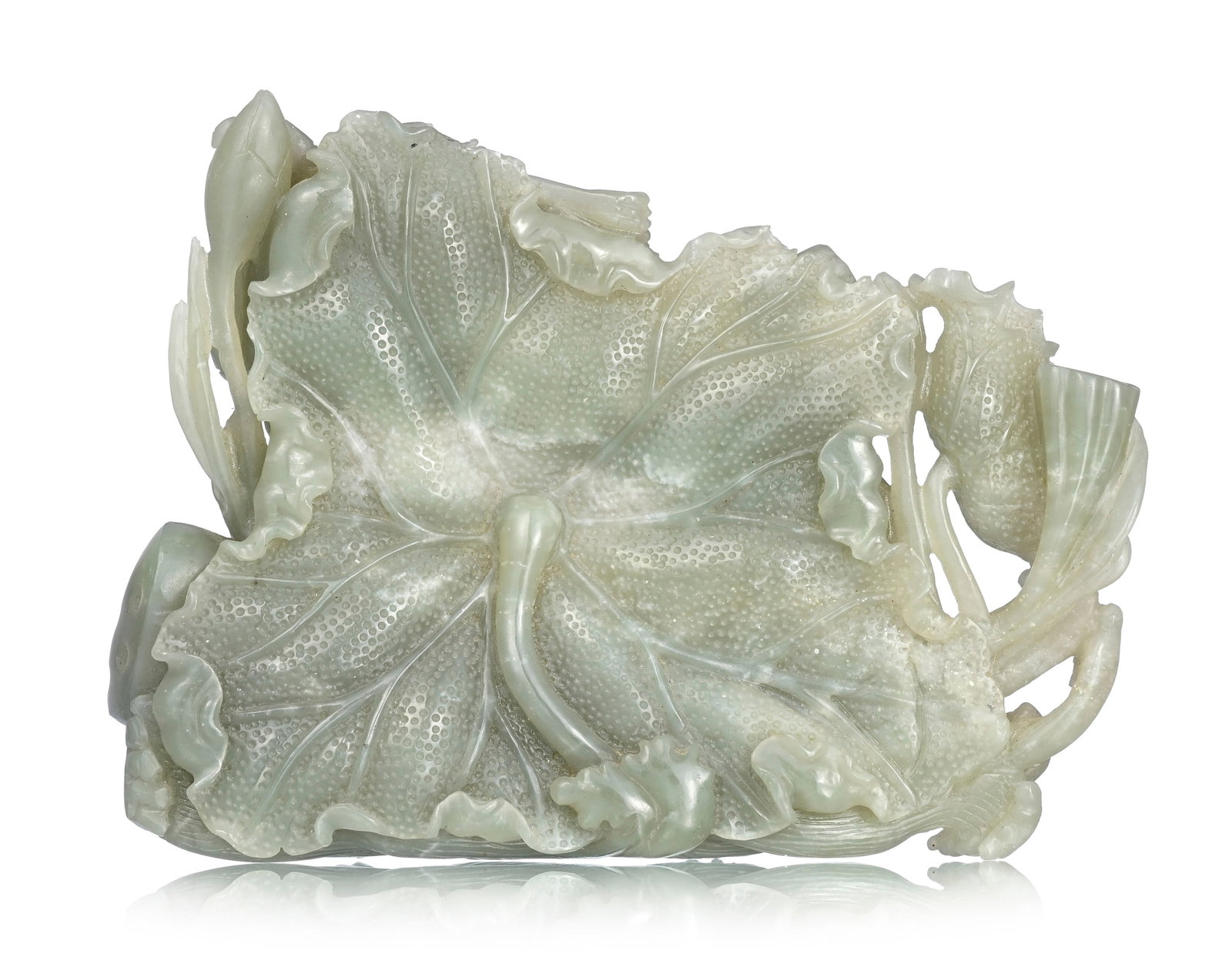 Oiseaux parmi lotus, sculpture en jade, Chine, l. 16 cm Provenance: achat chez Piguet Hôtel d - 2