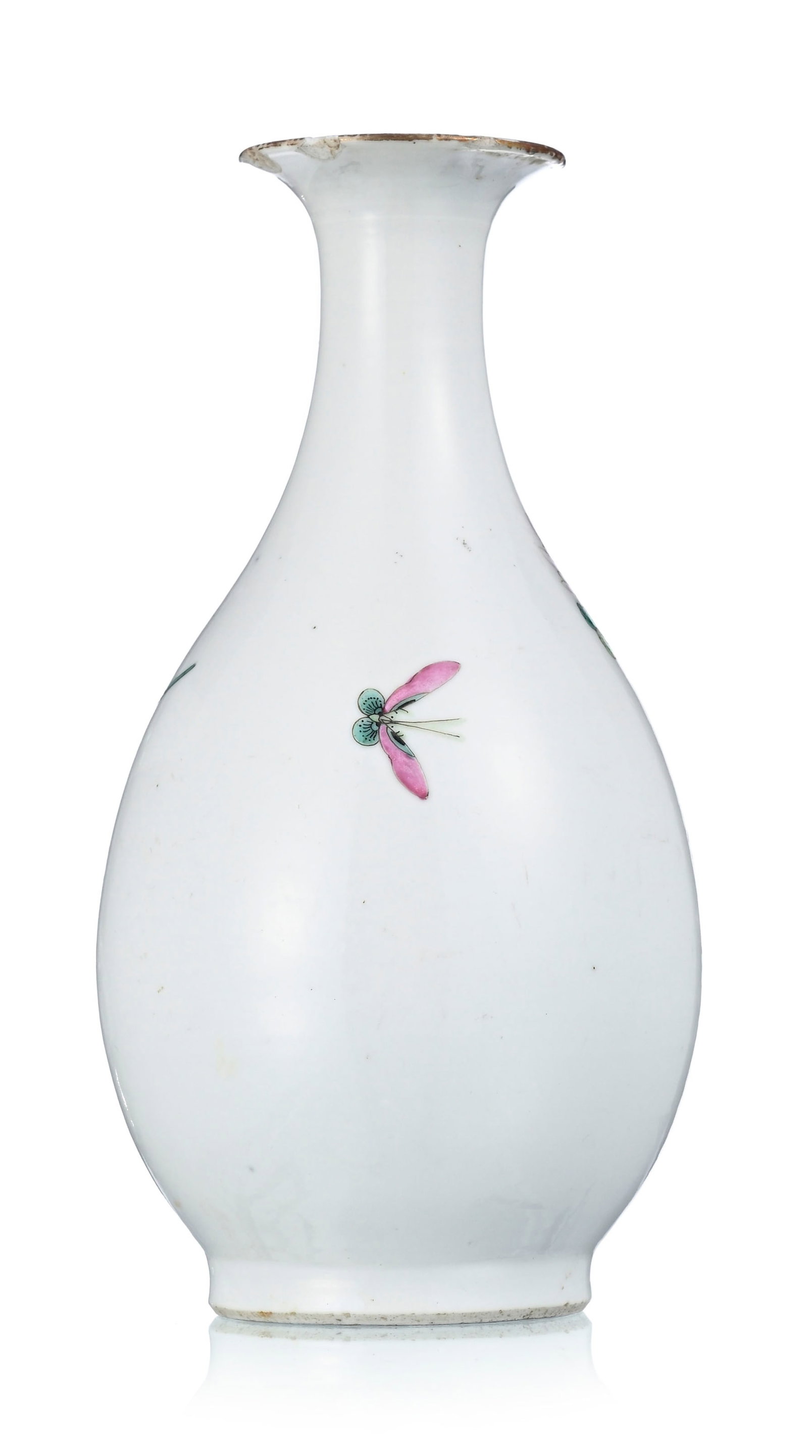 Petit vase yuhuchunping en porcelaine famille rose, Chine, XXe s., décor de pies et fleurs vari - 2