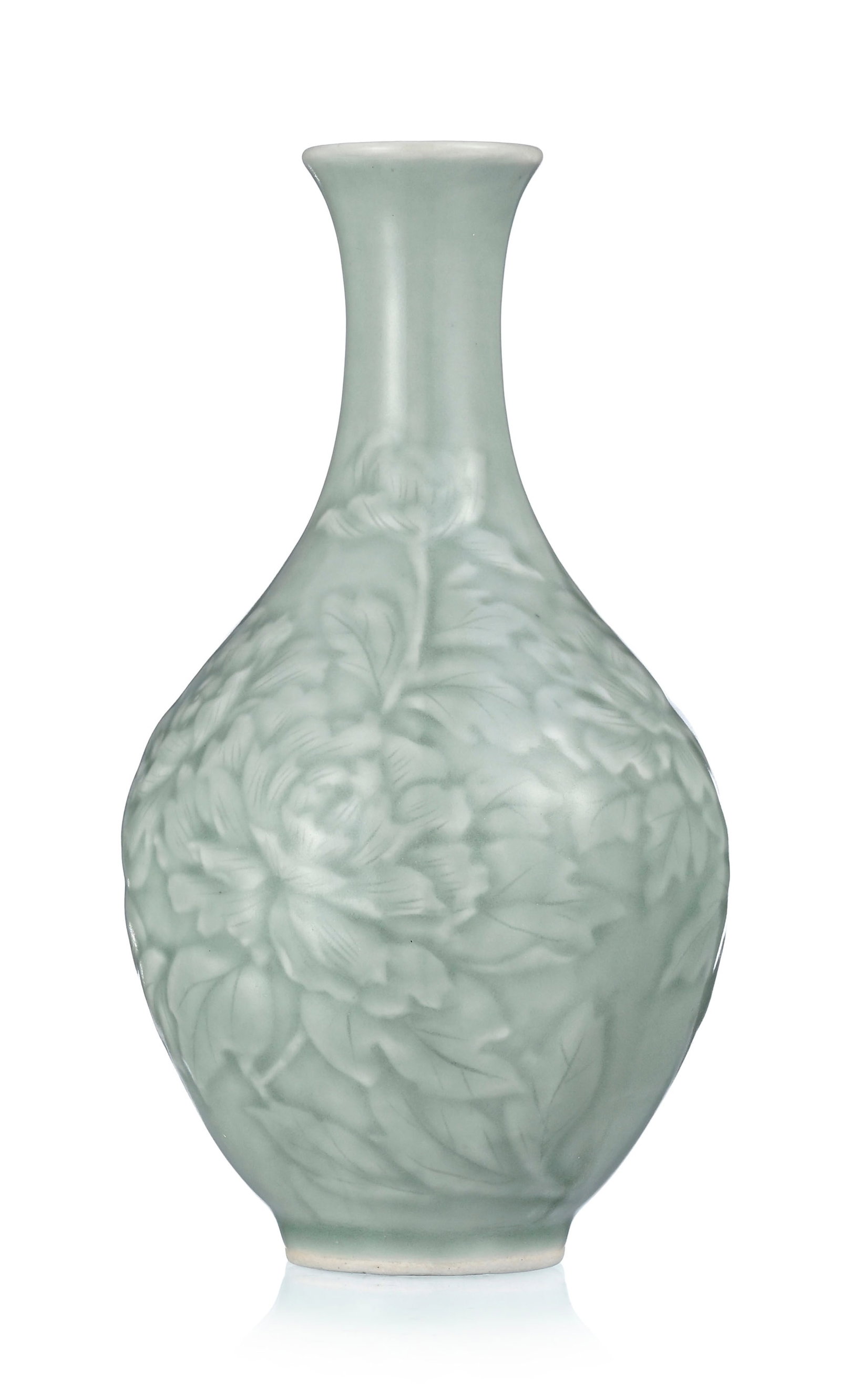 Vase en porcelaine à glaçure céladon, Corée, moderne, décor de rinceaux de  (1 of 4)