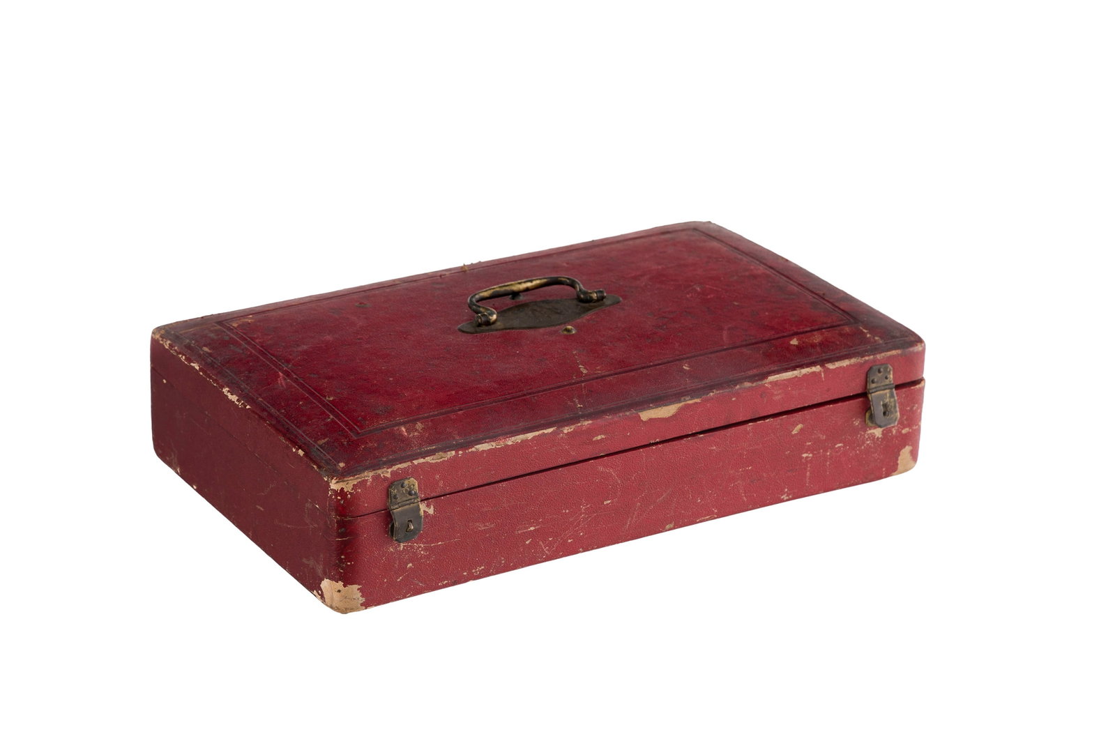 Ensemble de 26 couverts, comprenant: 24 couteaux, 1 fourchette de service et 1 couteau de service, B - 7