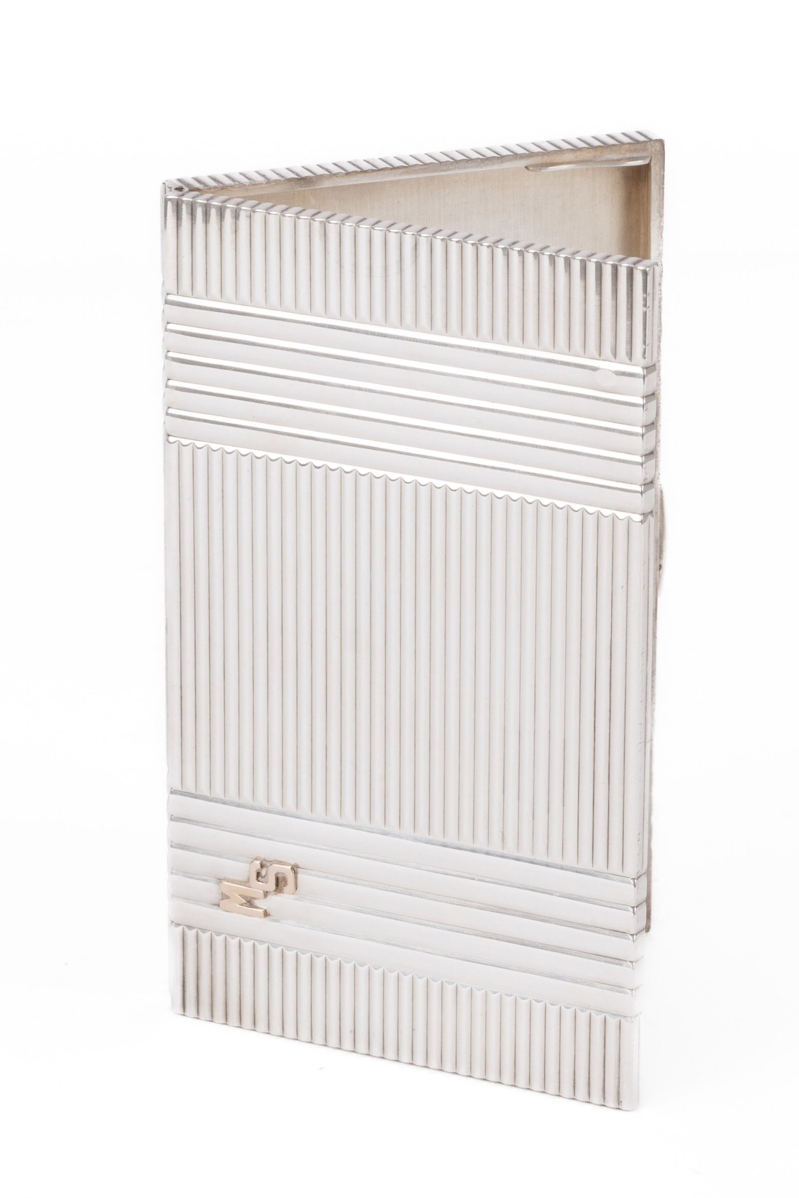 Boîte à cigarettes en argent, fermoir et initiales en or, France XXe s., 13x8 cm, 190g - 3