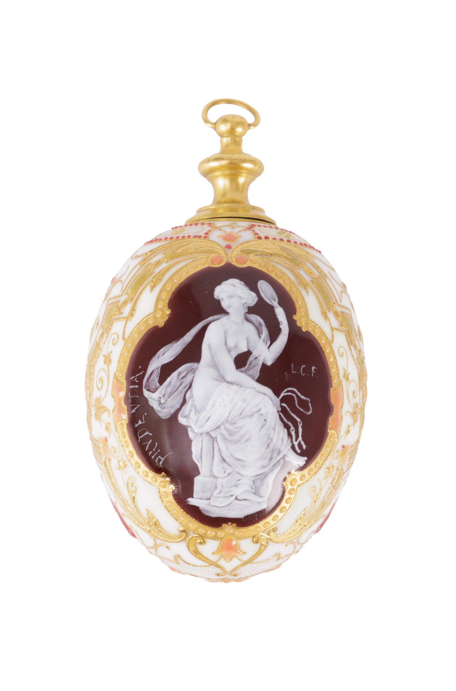 Œuf de Pâques en porcelaine à décor pâte sur pâte et émaux, K (1 of 2)