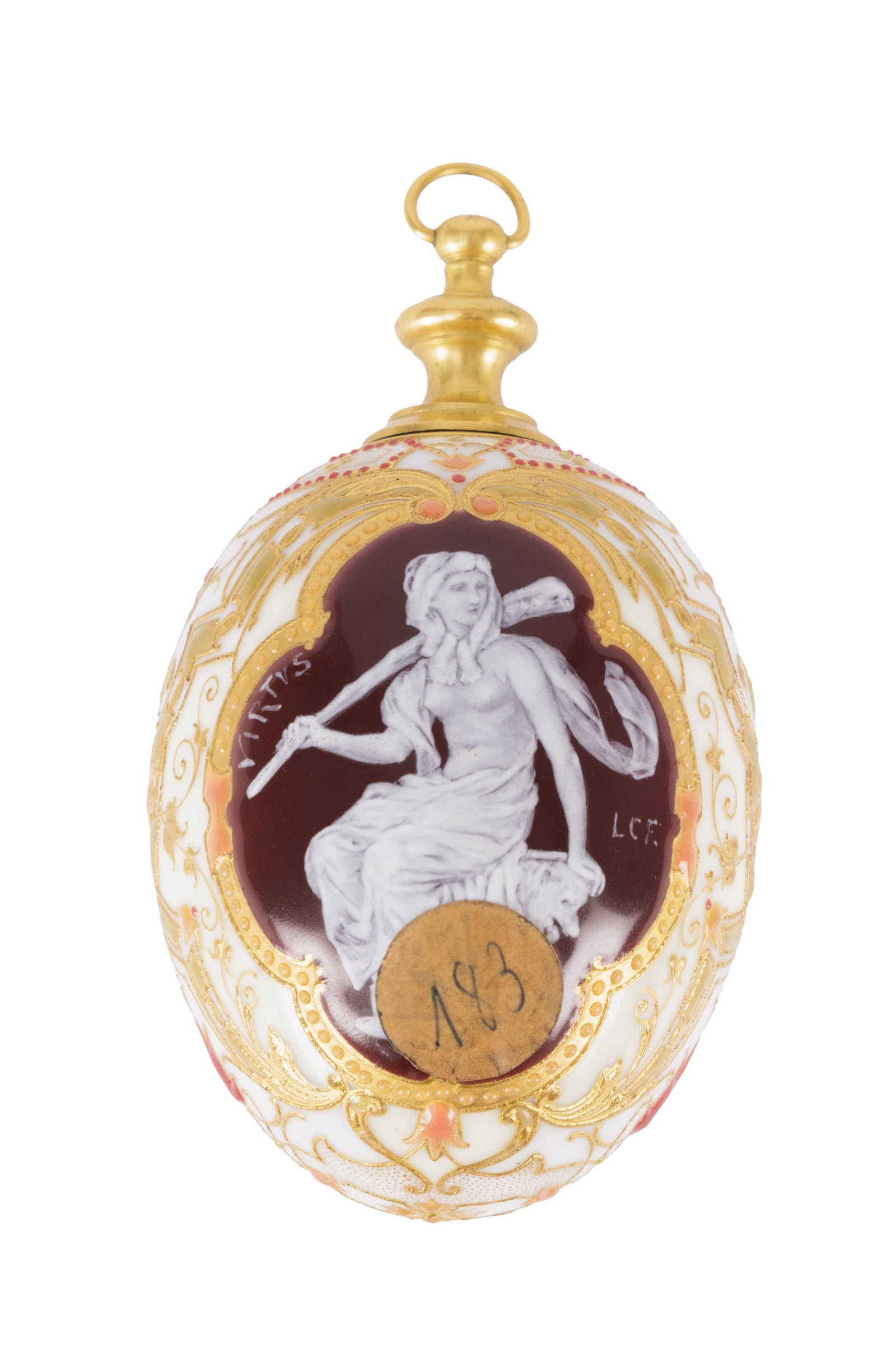 Œuf de Pâques en porcelaine à décor pâte sur pâte et émaux, K - 2