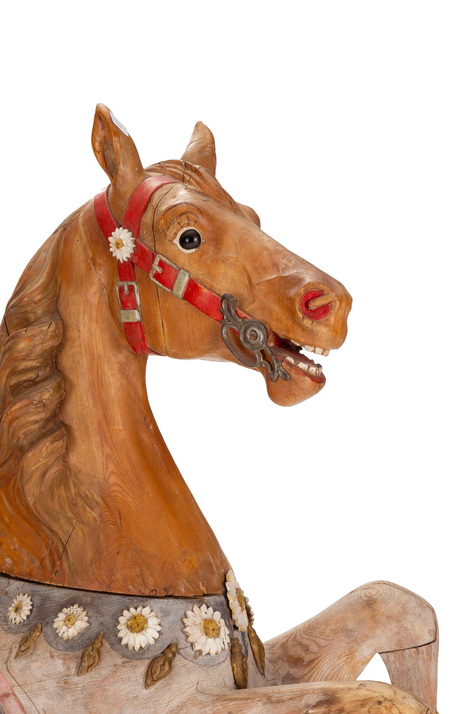 Cheval de manège en bois polychrome, par la maison Bayol à Angers, 1ère 1/2 XXe s., l - 2