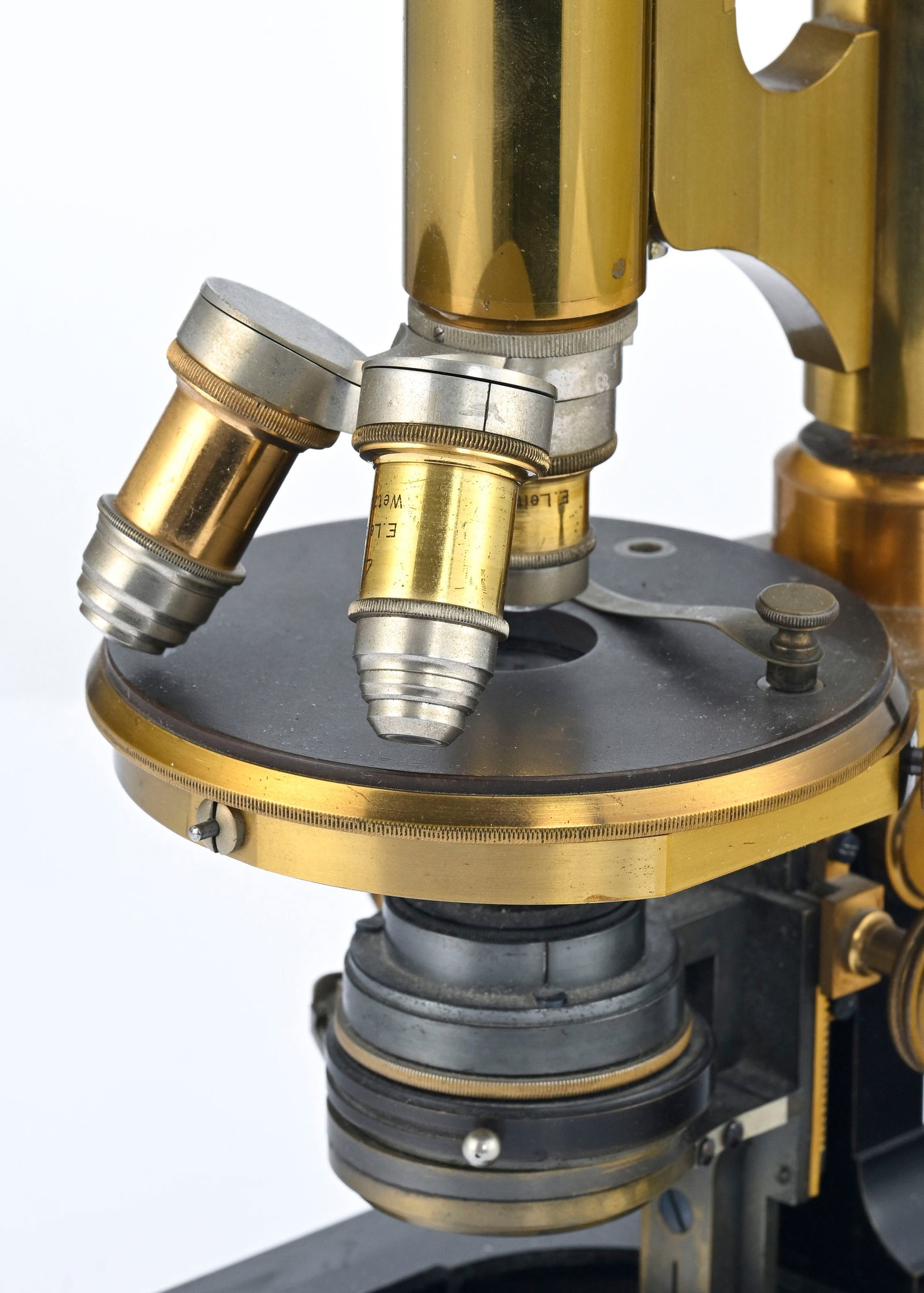 Microscope E.Leitz Wetzlar (New-York) en laiton , distribué par Industrie Générale d' - 6