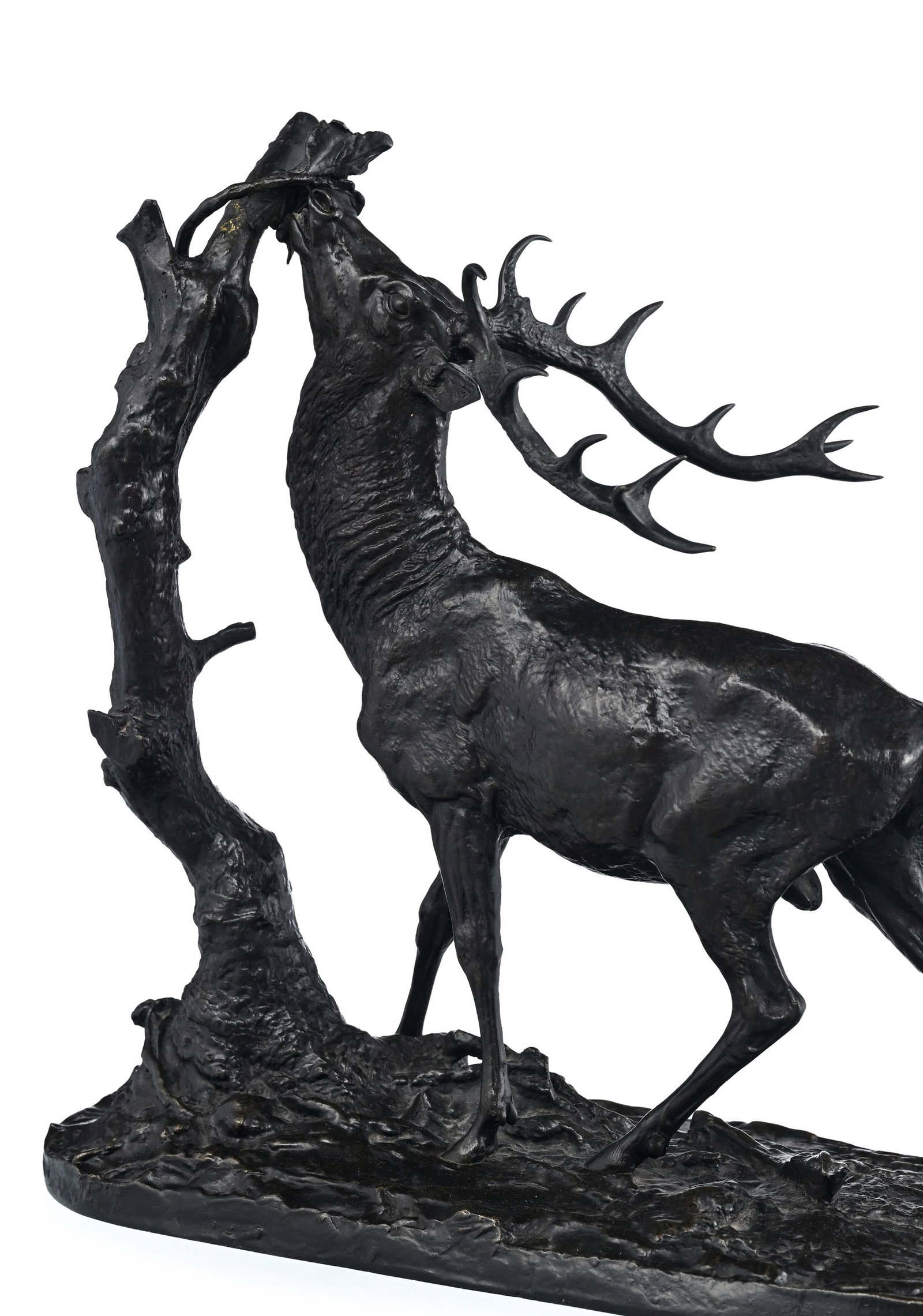 Pierre-Jules Mène (1810-1879), Cerf à la feuille, bronze à patine brune, signé s - 3